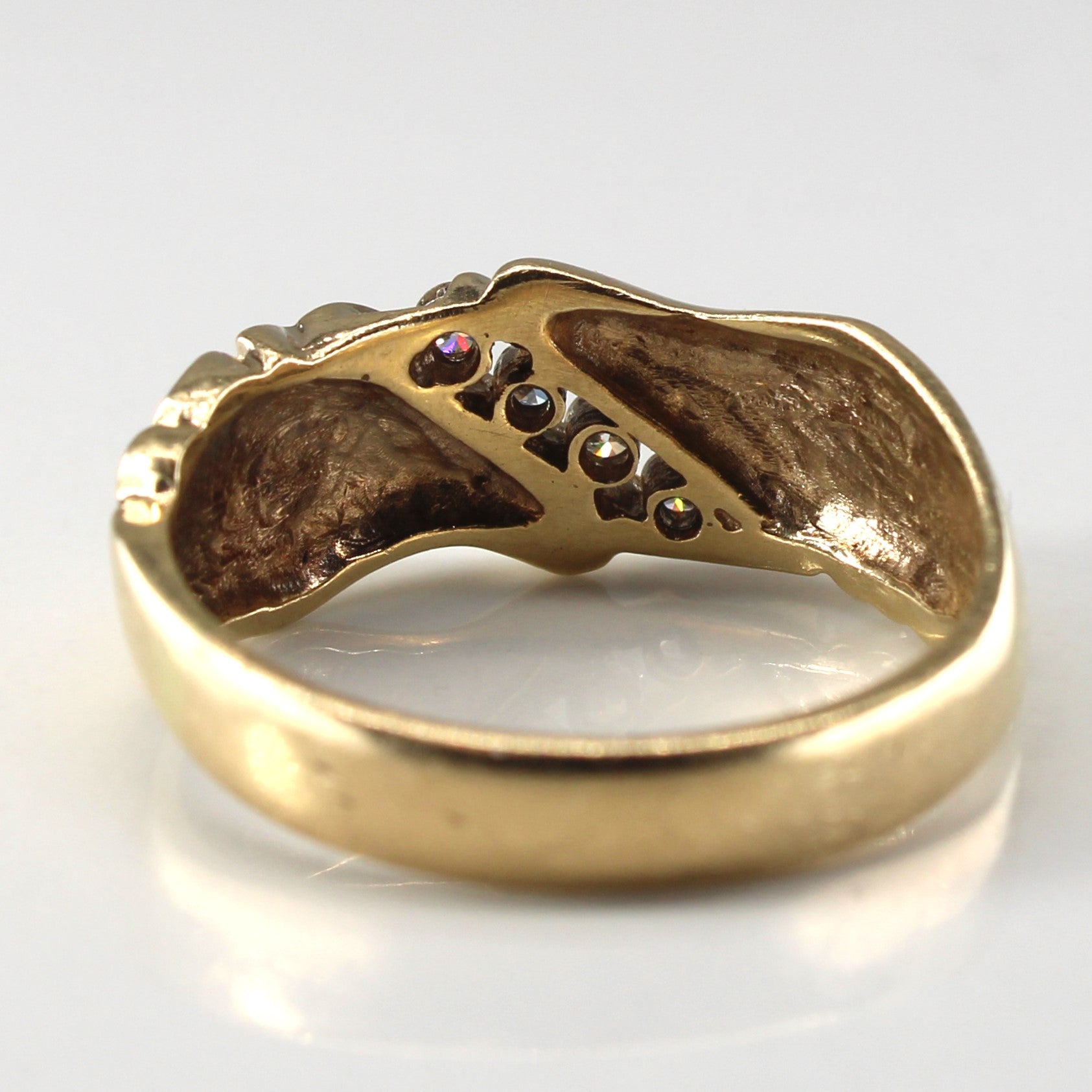 Channel Diamond Textured Ring | 0.14ctw | SZ 10 |