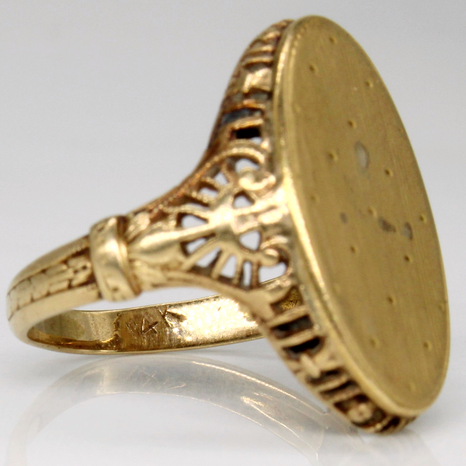 14k Yellow Gold Oval Face Ring | SZ 6 |