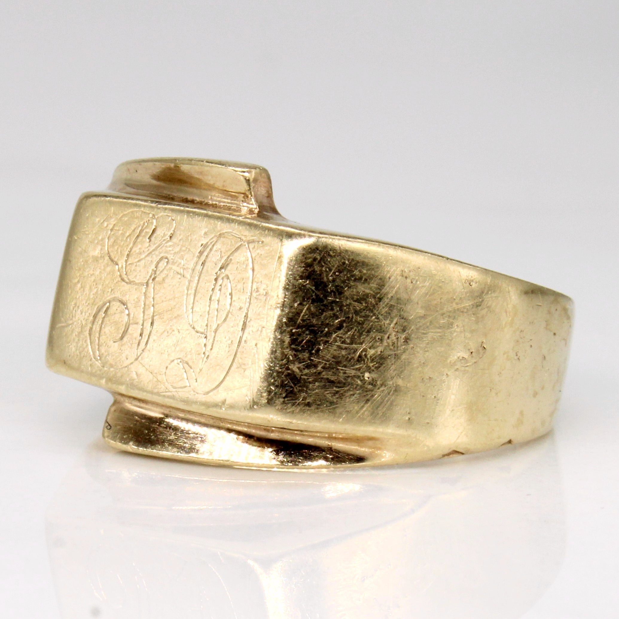 10k Yellow Gold Initial Ring | SZ 8.75 |