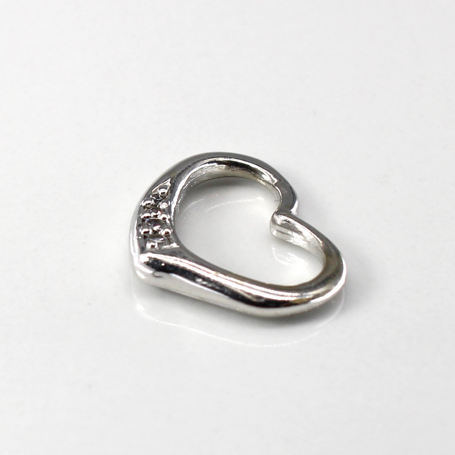 Diamond Heart Pendant | 0.06ctw |