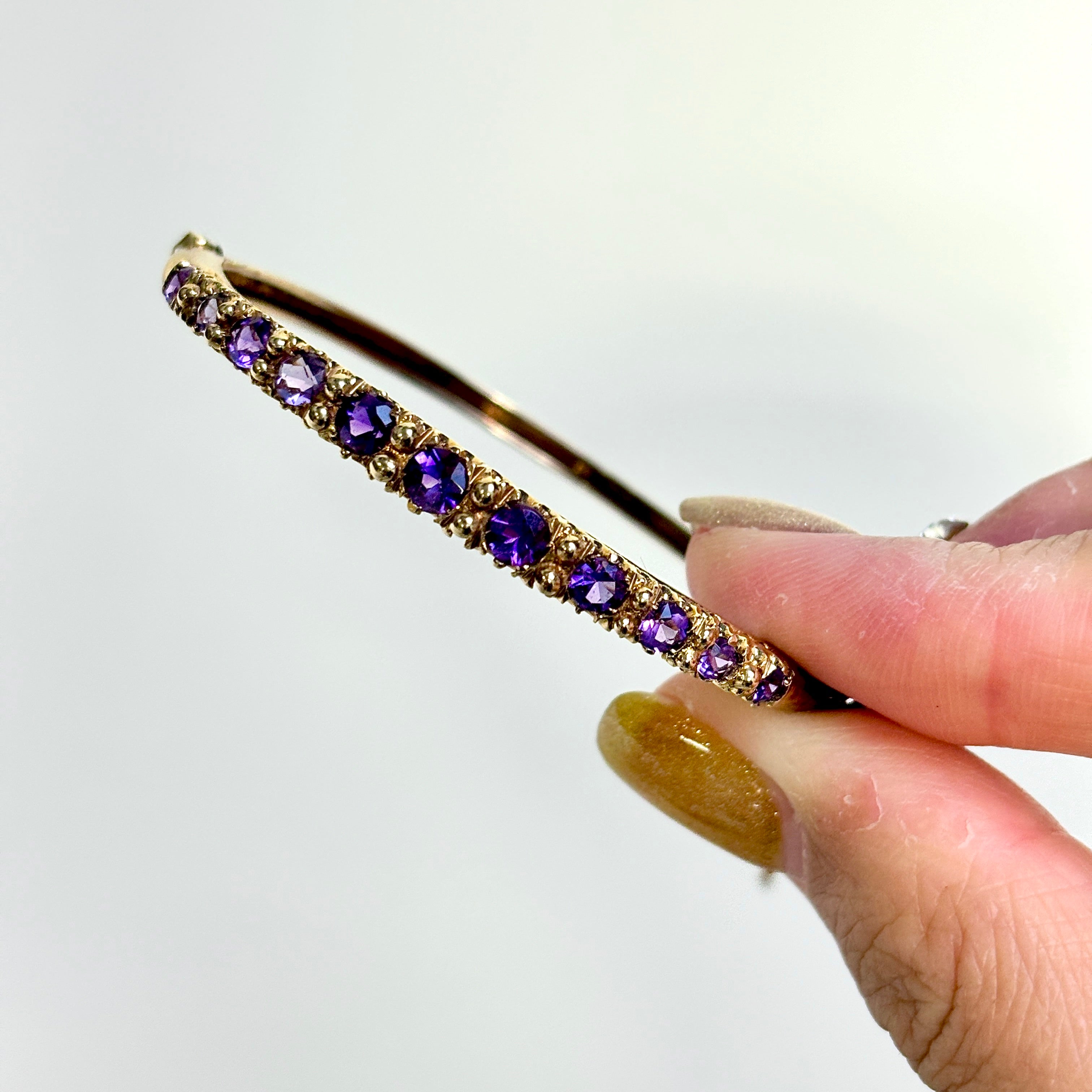 14k Yellow Gold Amethyst Bangle | 1.30ctw | SZ 5.75"