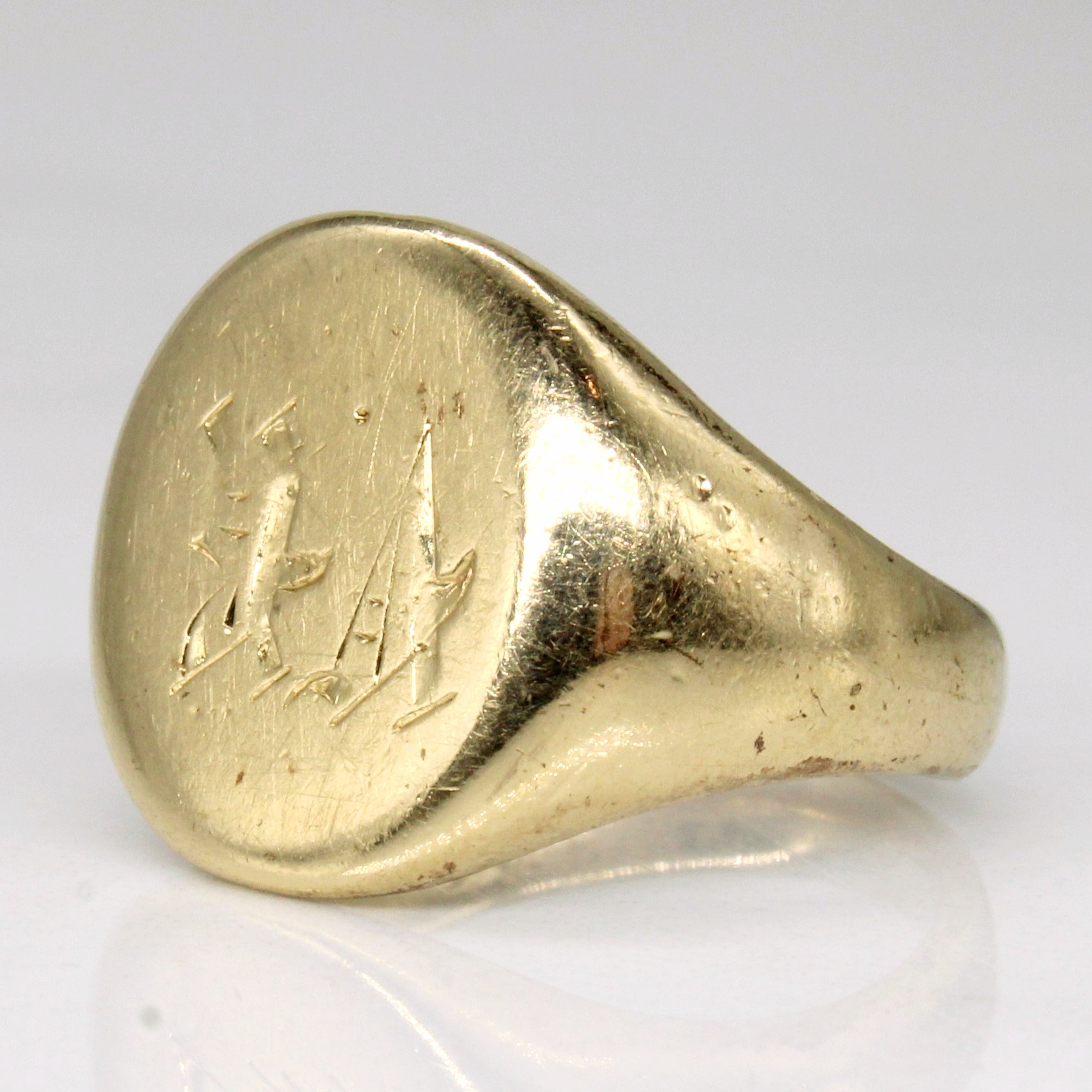14k Yellow Gold Initial Ring | SZ 3.5 |