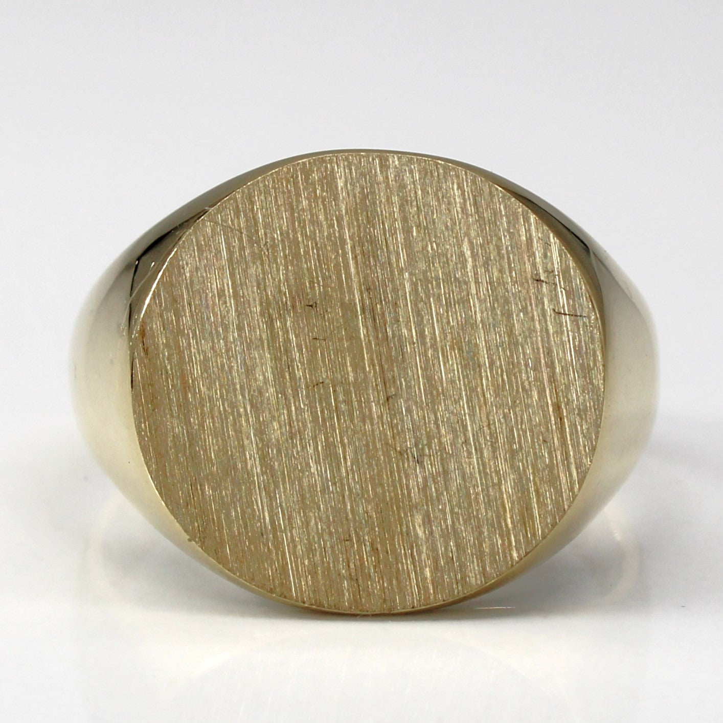 14k Yellow Gold Signet Ring | SZ 10.25 |