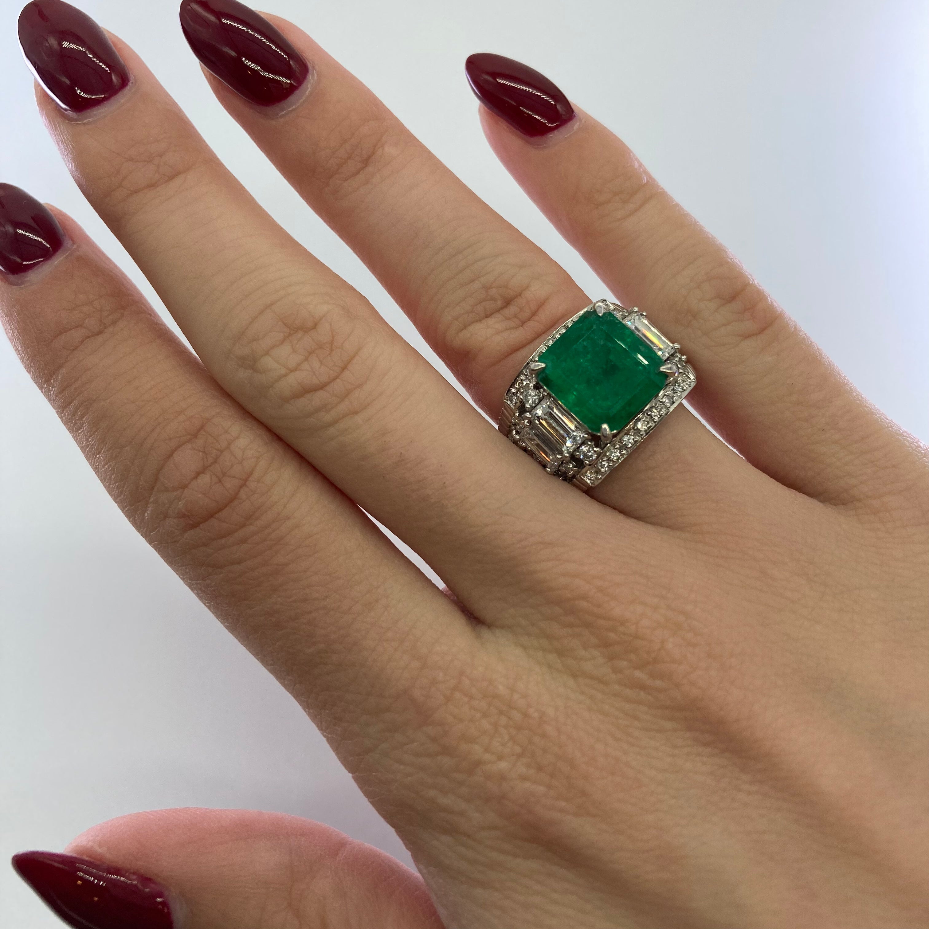 Emerald & Baguette Diamond Ring | 4.64ct, 1.96ctw | SZ 5.75 |