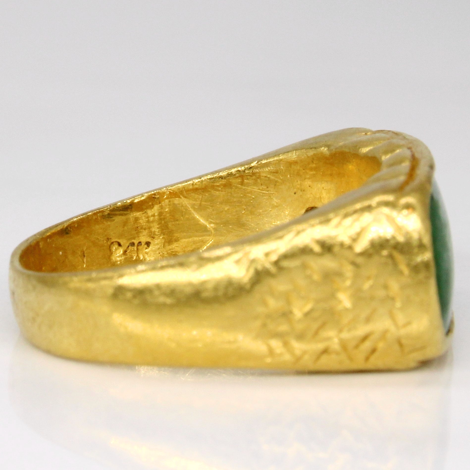 Jadeite Cocktail Ring | 2.50ct | SZ 5.25 |