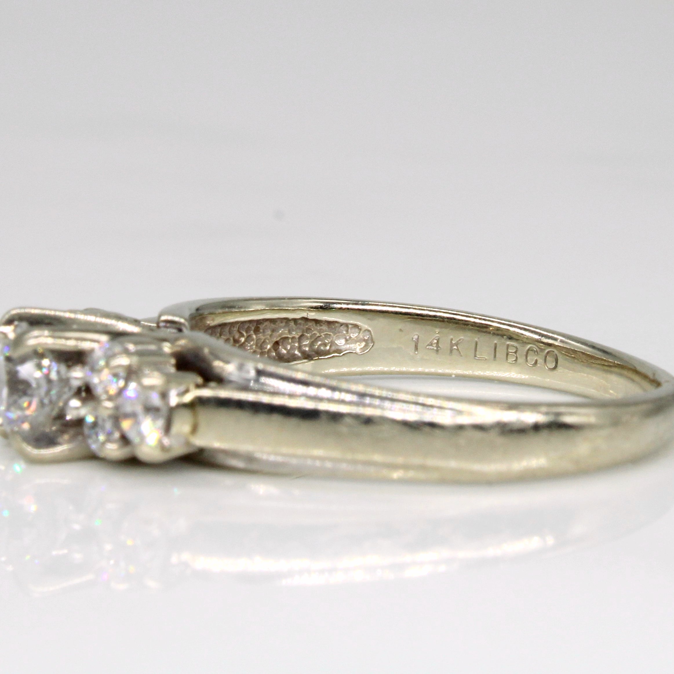 Diamond Engagement Ring | 0.68ctw | SZ 7.25 |