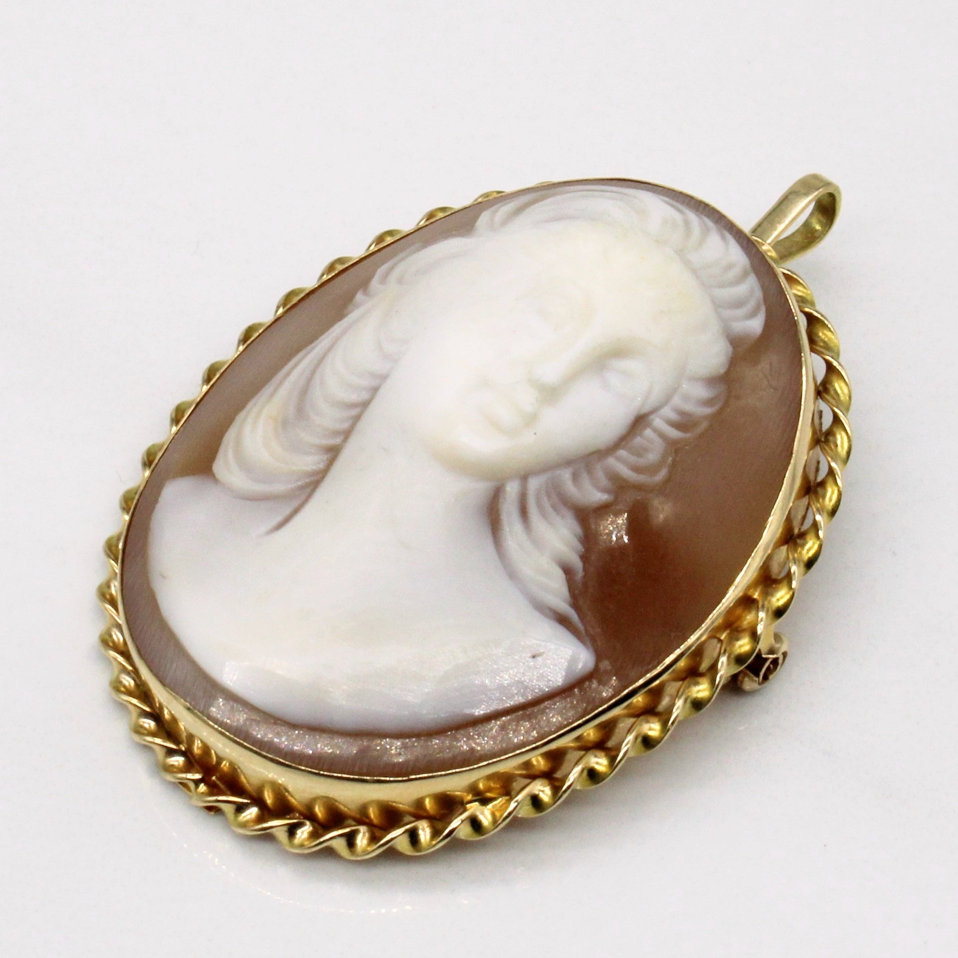 Seashell Cameo Brooch & Pendant | 35.00ct |