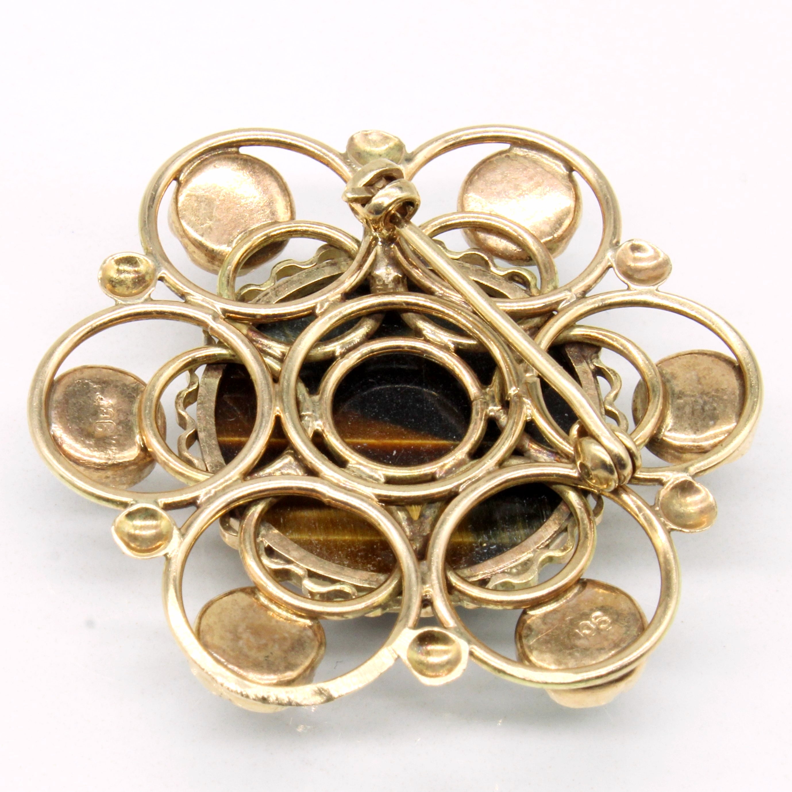 Broche multi-pierres | 22,88 ct |