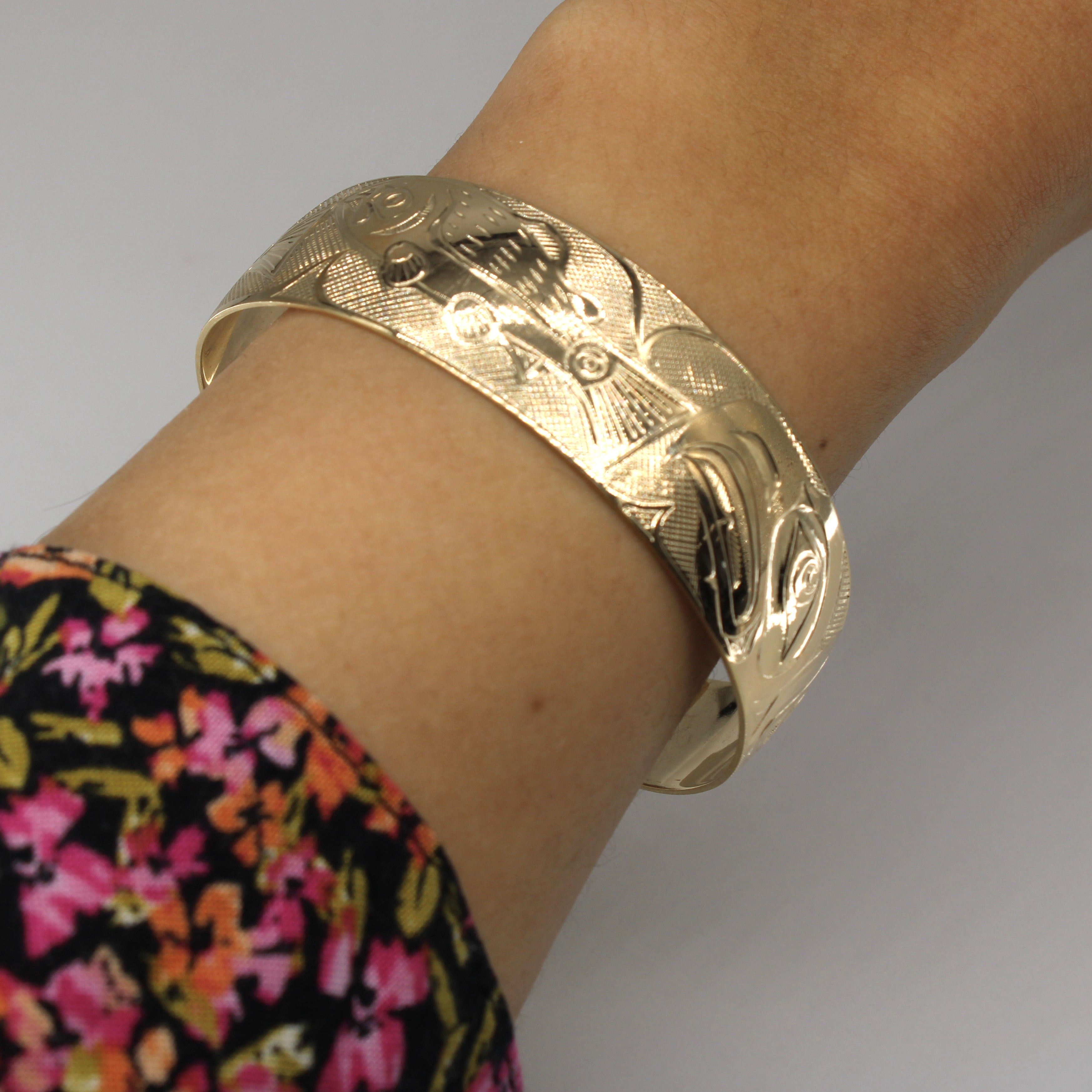 Indigenous Art Wide Gold Bangle | 6"|