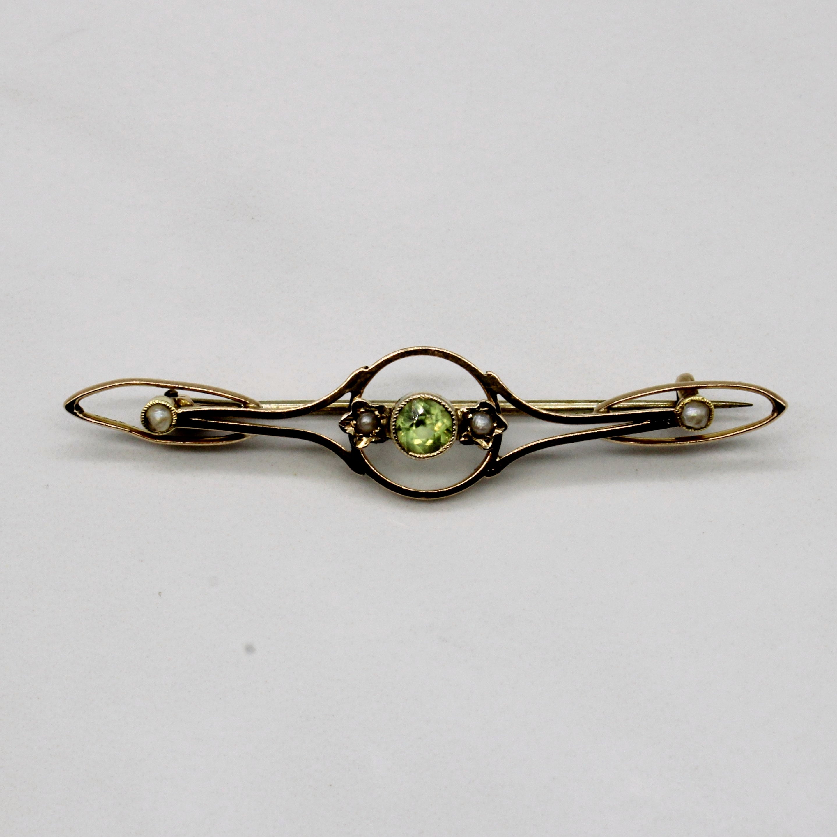 Peridot & Pearl Brooch | 0.14ct |