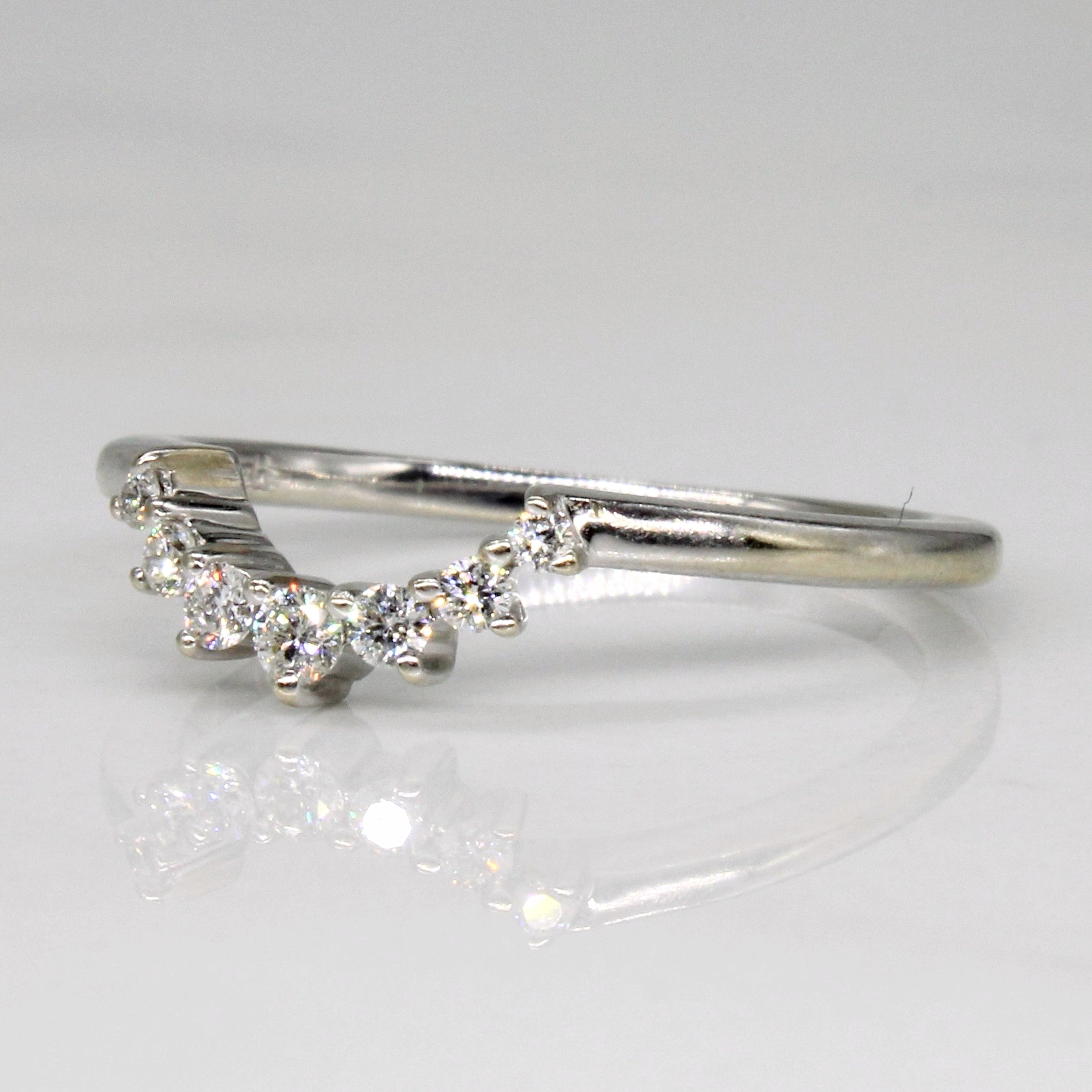 Alliance contour diamantée, rehausseur de bague en or 14 carats | 0,11 ct | Taille 4,75 |