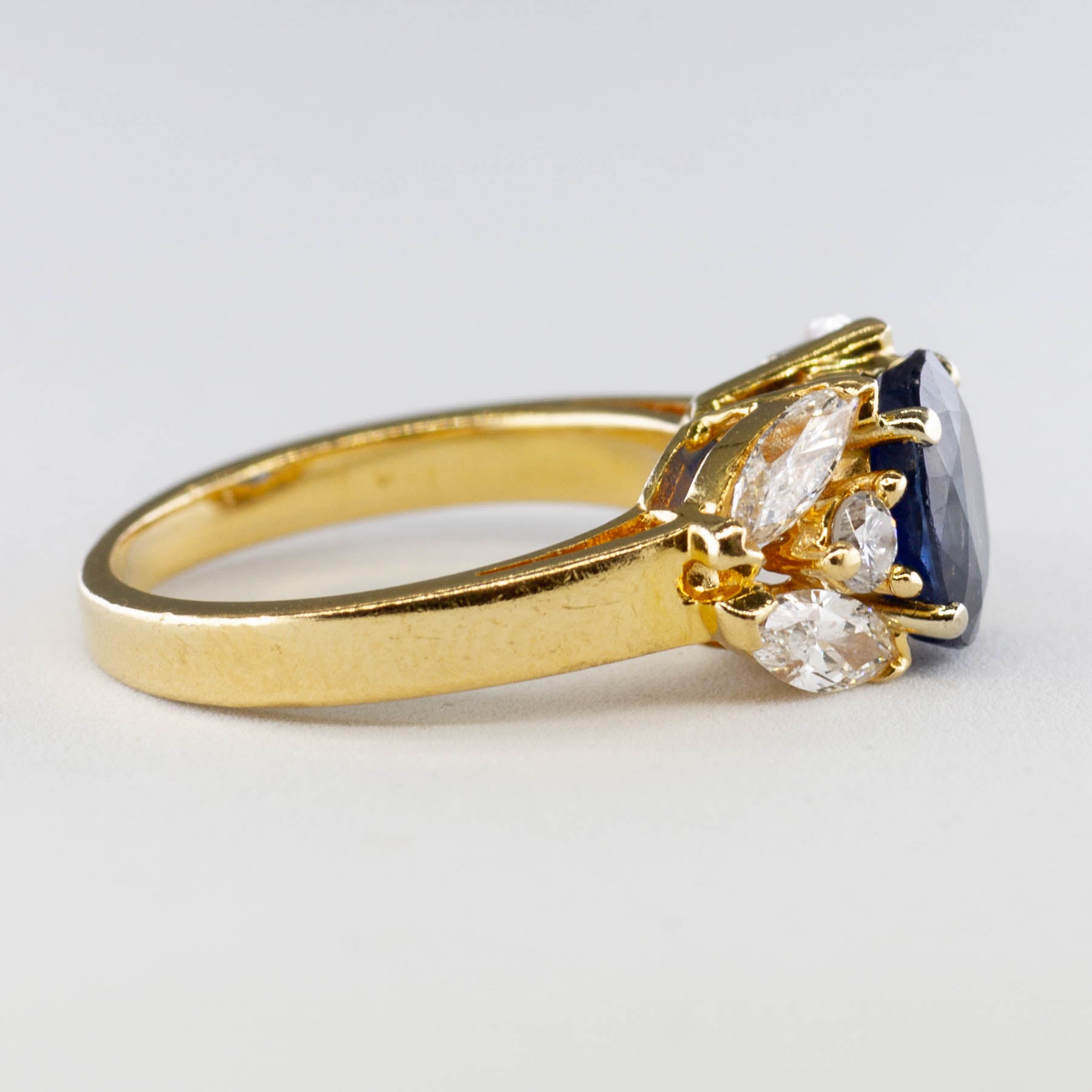 Oval Sapphire and Diamond Ring | 2.02ct 1.00 ctw | SZ 5.25