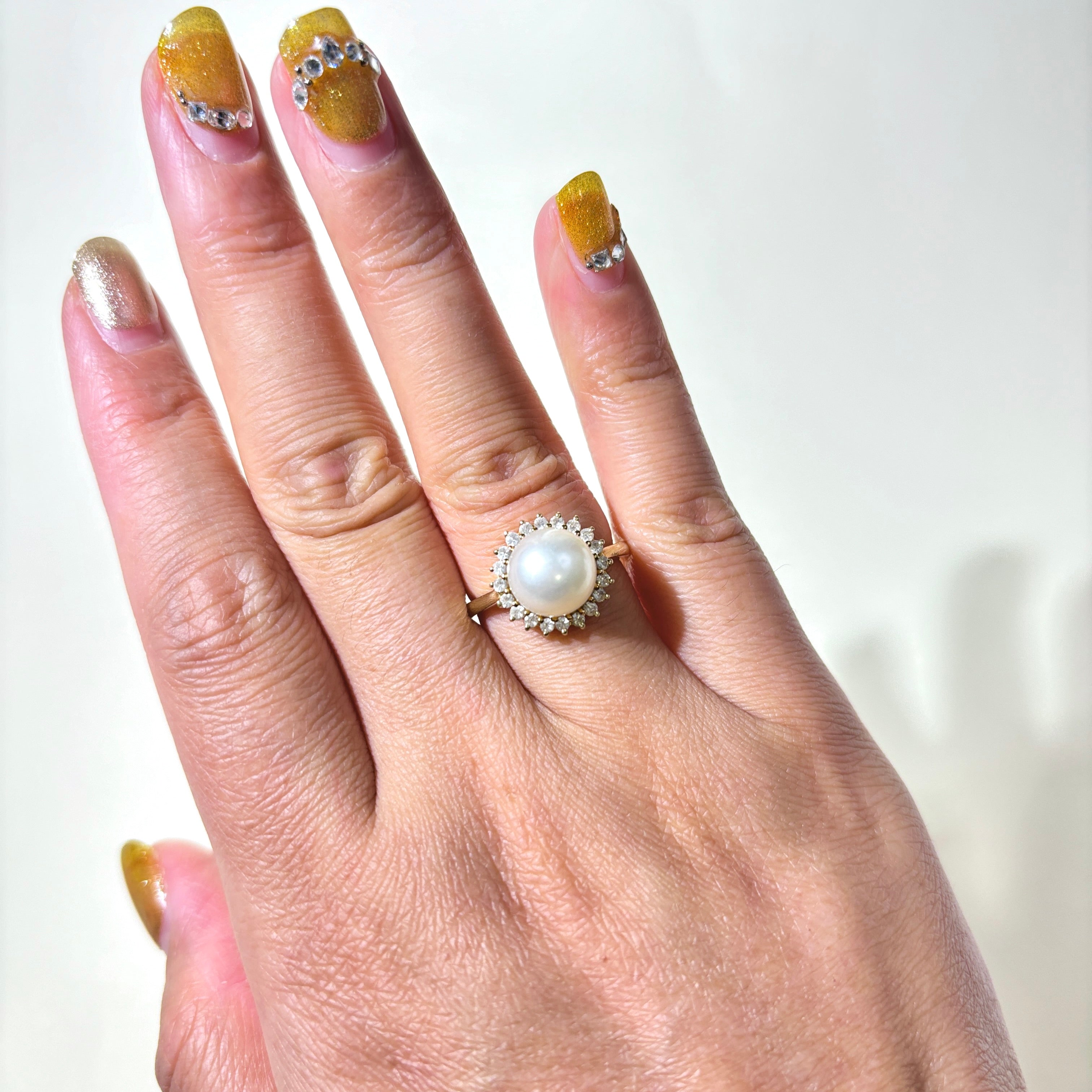 Pearl & White Topaz Petal Ring | 9.00mm, 0.20ctw | SZ 6.75