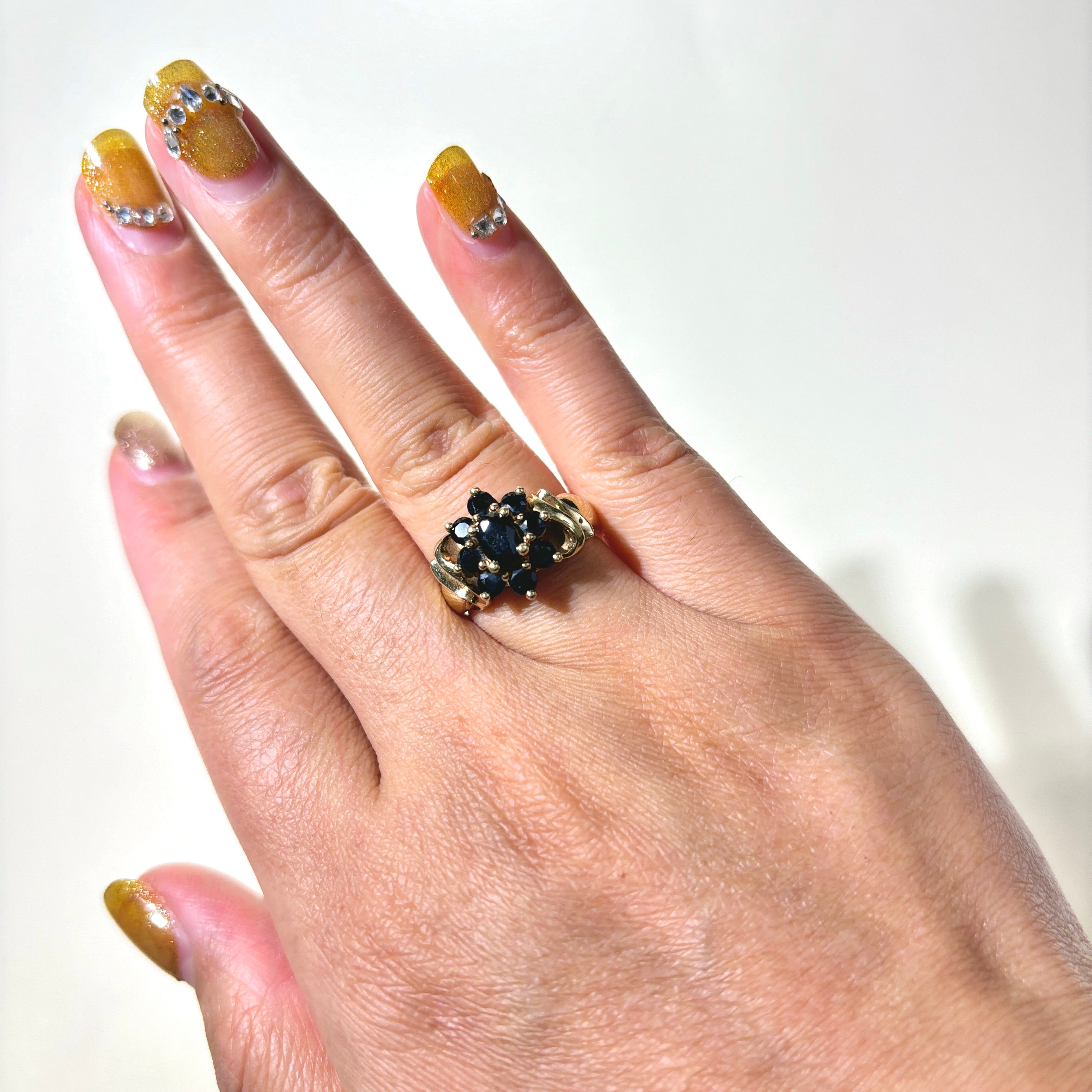 10K Yellow Gold Sapphire Petal Cocktail Ring | 1.69ctw | 6.25
