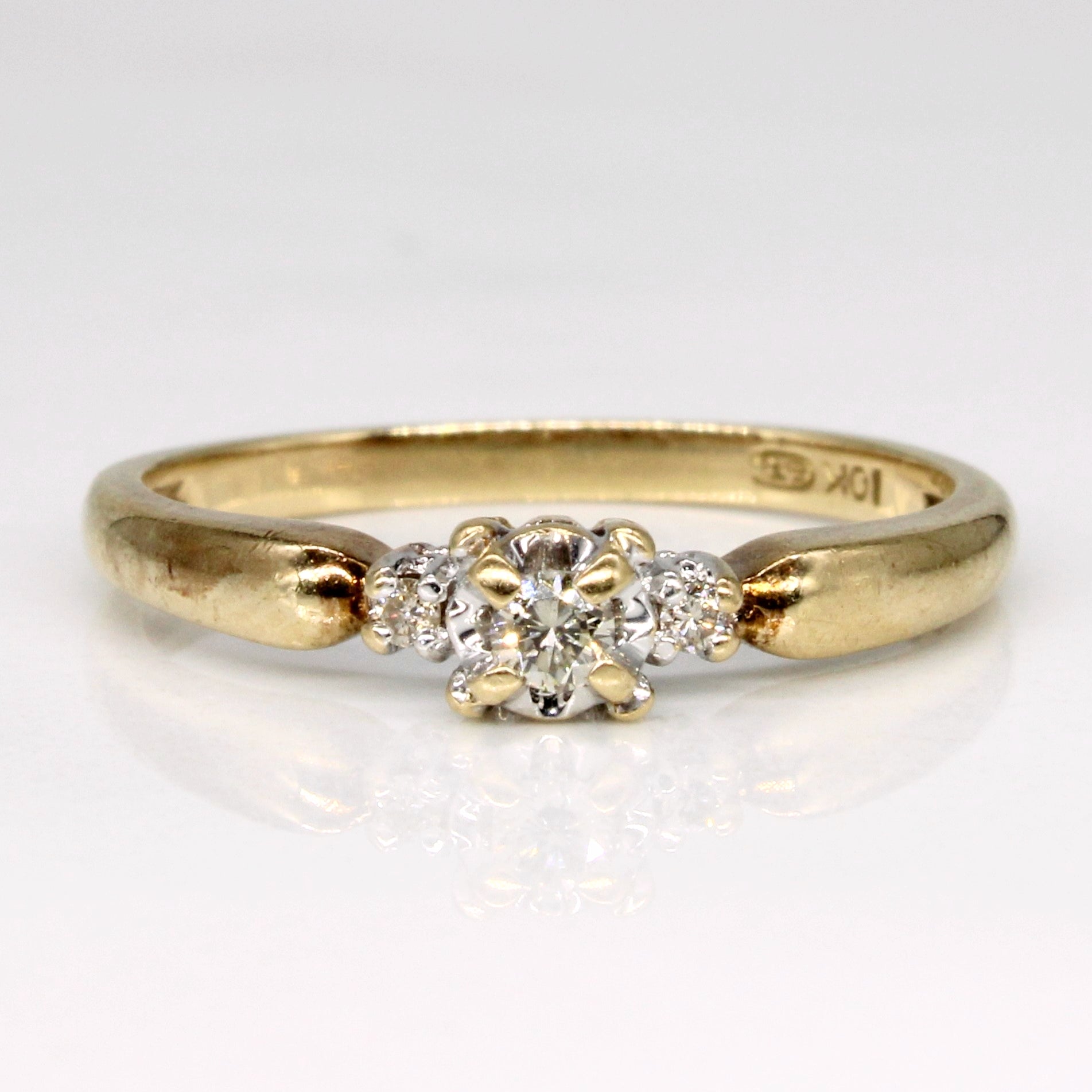 Diamond Ring | 0.06ctw | SZ 6 |