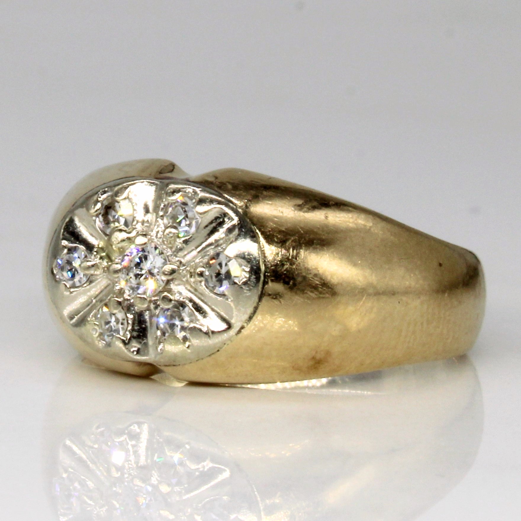 Diamond Cluster Ring | 0.26ctw | SZ 8.75 |