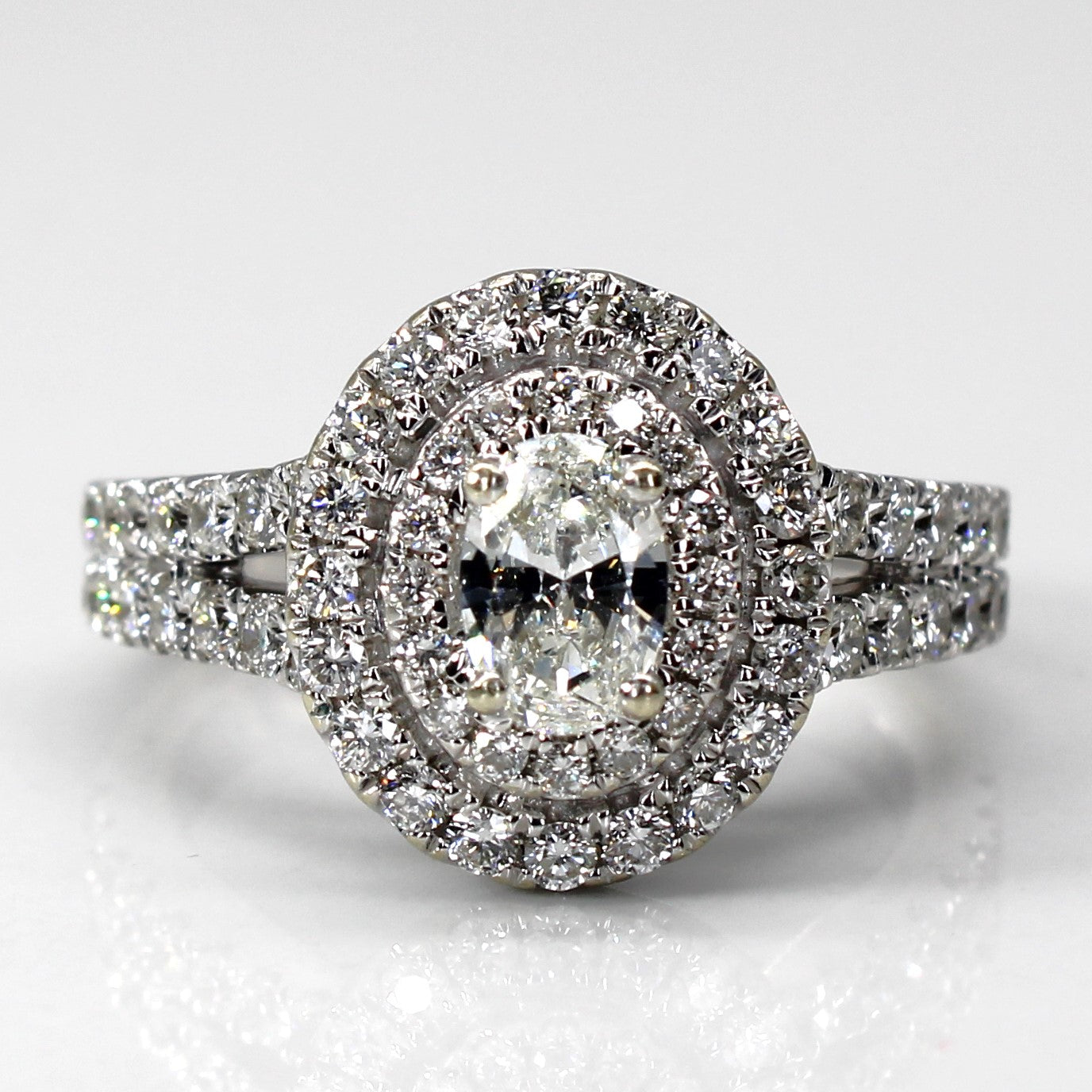 Halo Diamond Engagement Ring | 1.32ctw | SZ 6.5 |