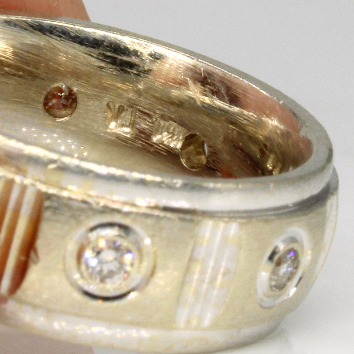 Diamond Band | 0.28ctw | SZ 7.5 |