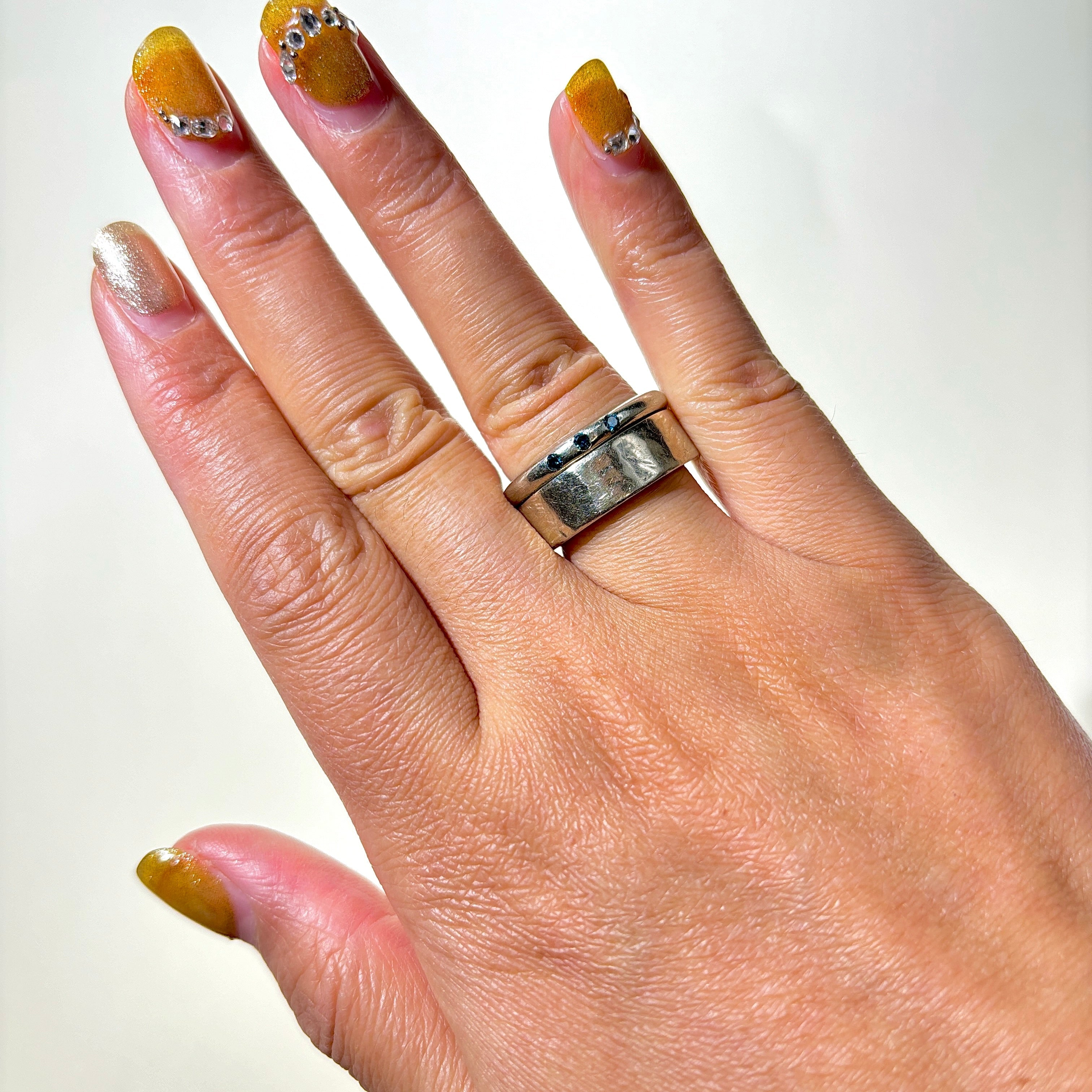 Bague double Kinetic à trois diamants bleus | 0,09 ct au total | Taille 6,5
