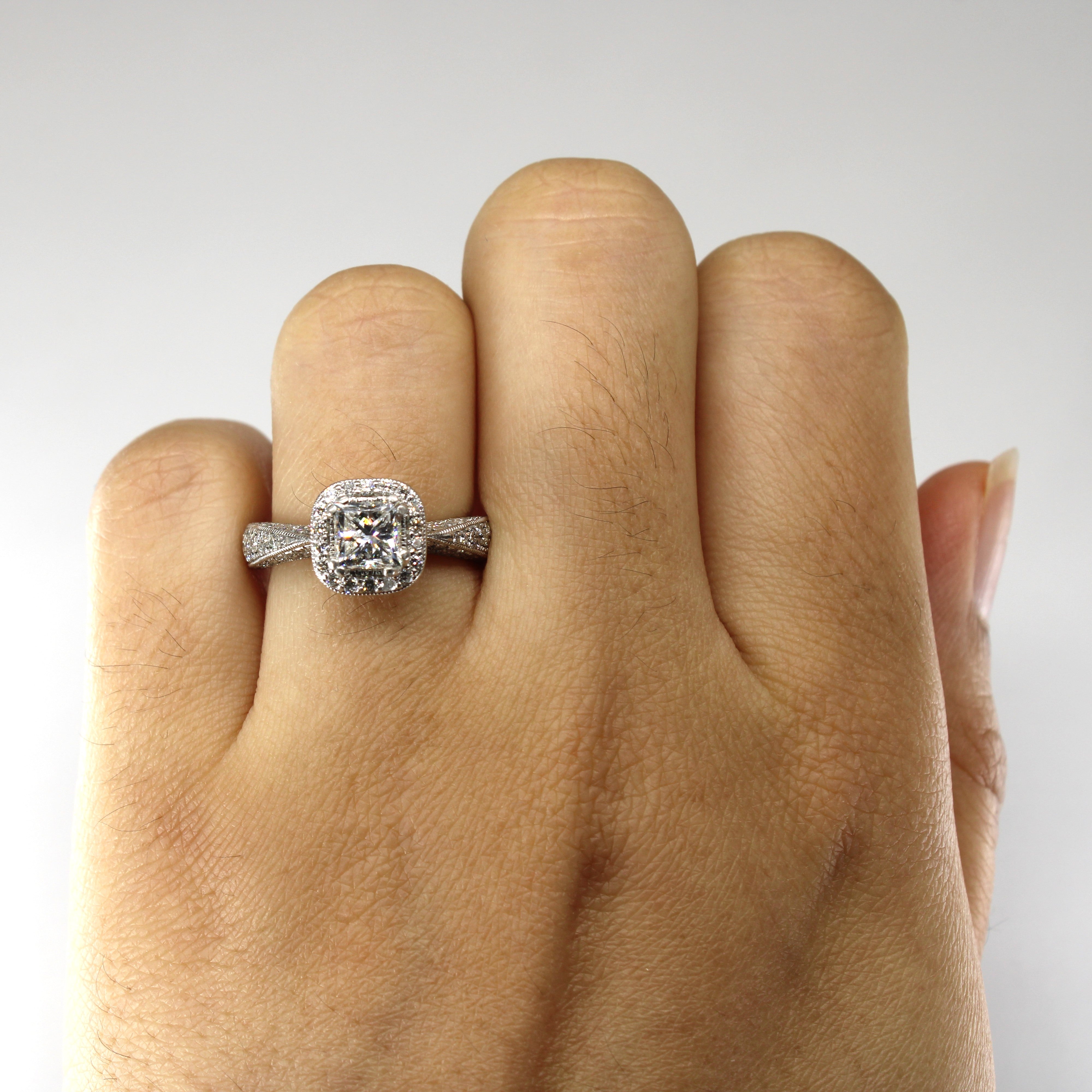 Bague de fiançailles en platine avec halo de diamants taille princesse certifiée GIA | 1,70 ct G VS1 | Taille 5,5 |
