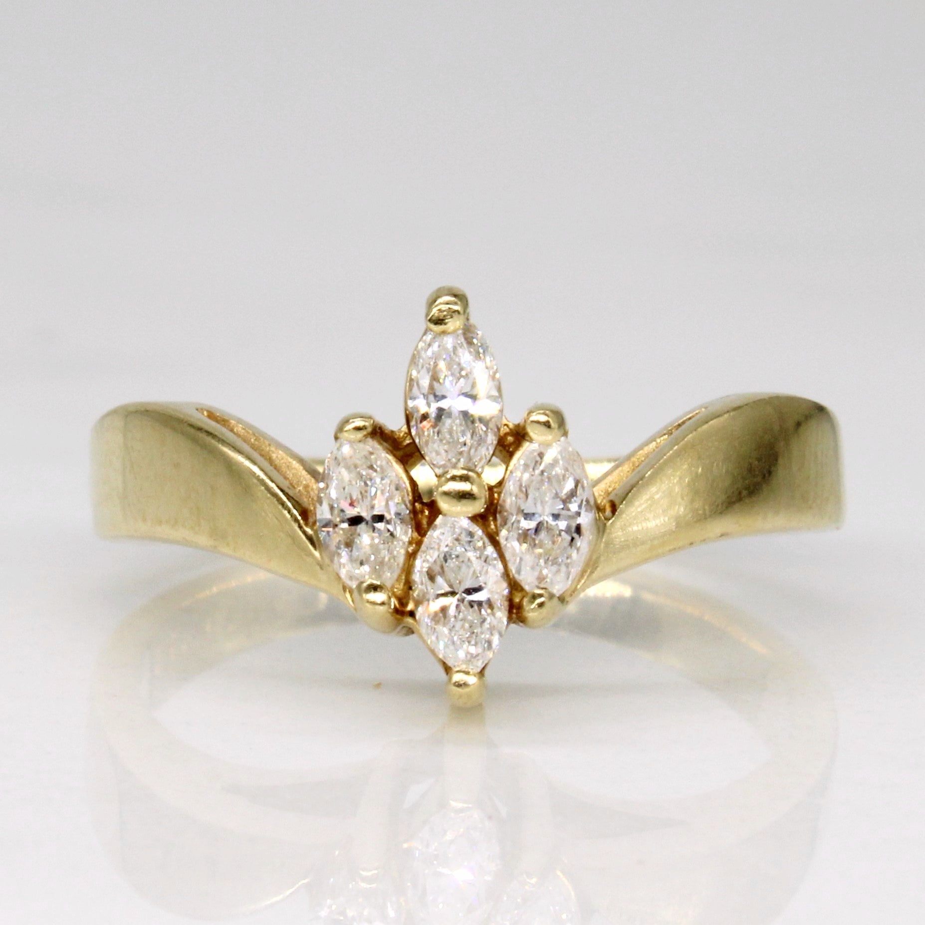 14k yellow gold factory 0.20ctw diamond chevron ring