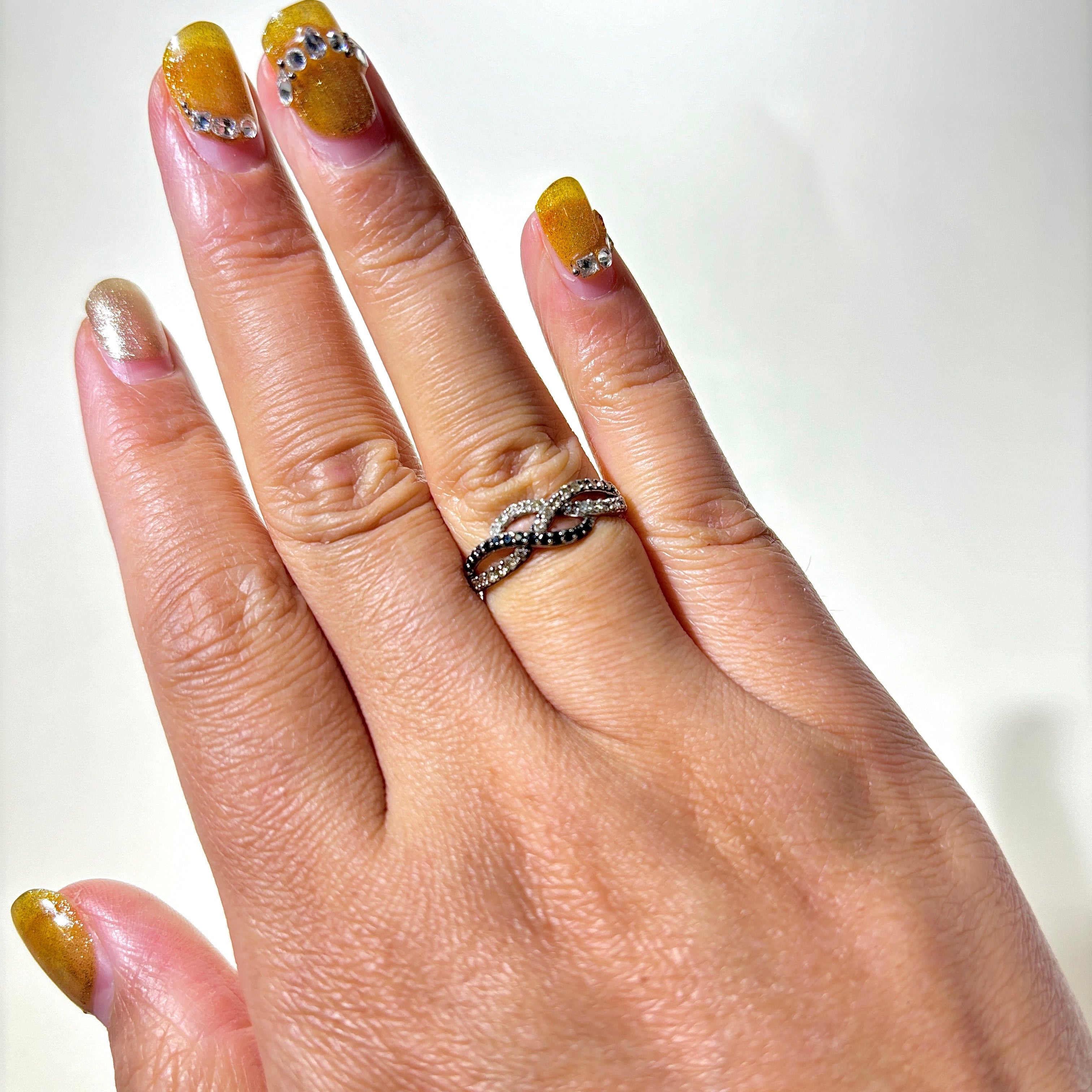 Bague croisée en diamants multicolores | 0,07 ct, 0,15 ct, 0,117 ct | Taille 5