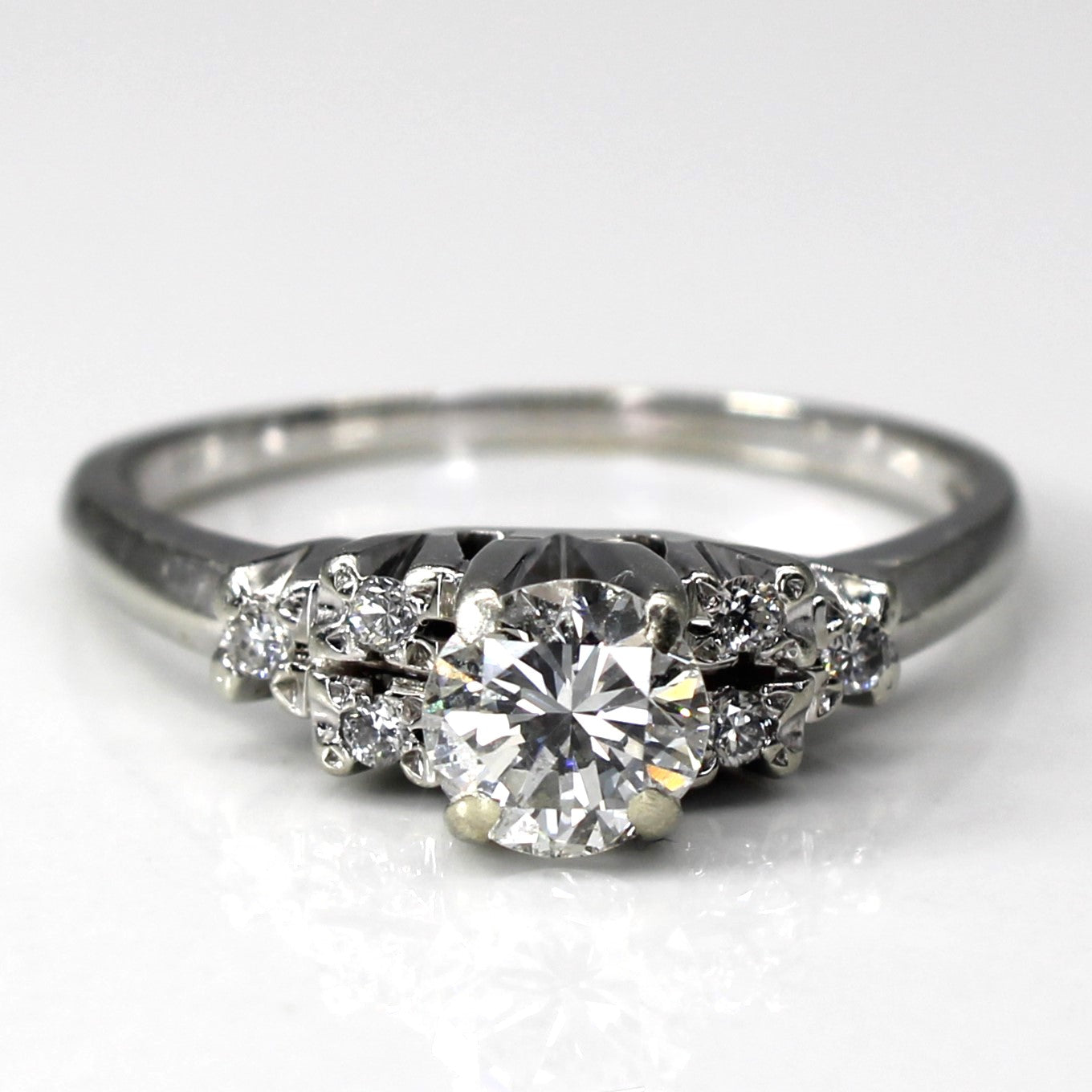 High Set Diamond Ring | 0.66ctw VS2 G/H | SZ 7.75 |