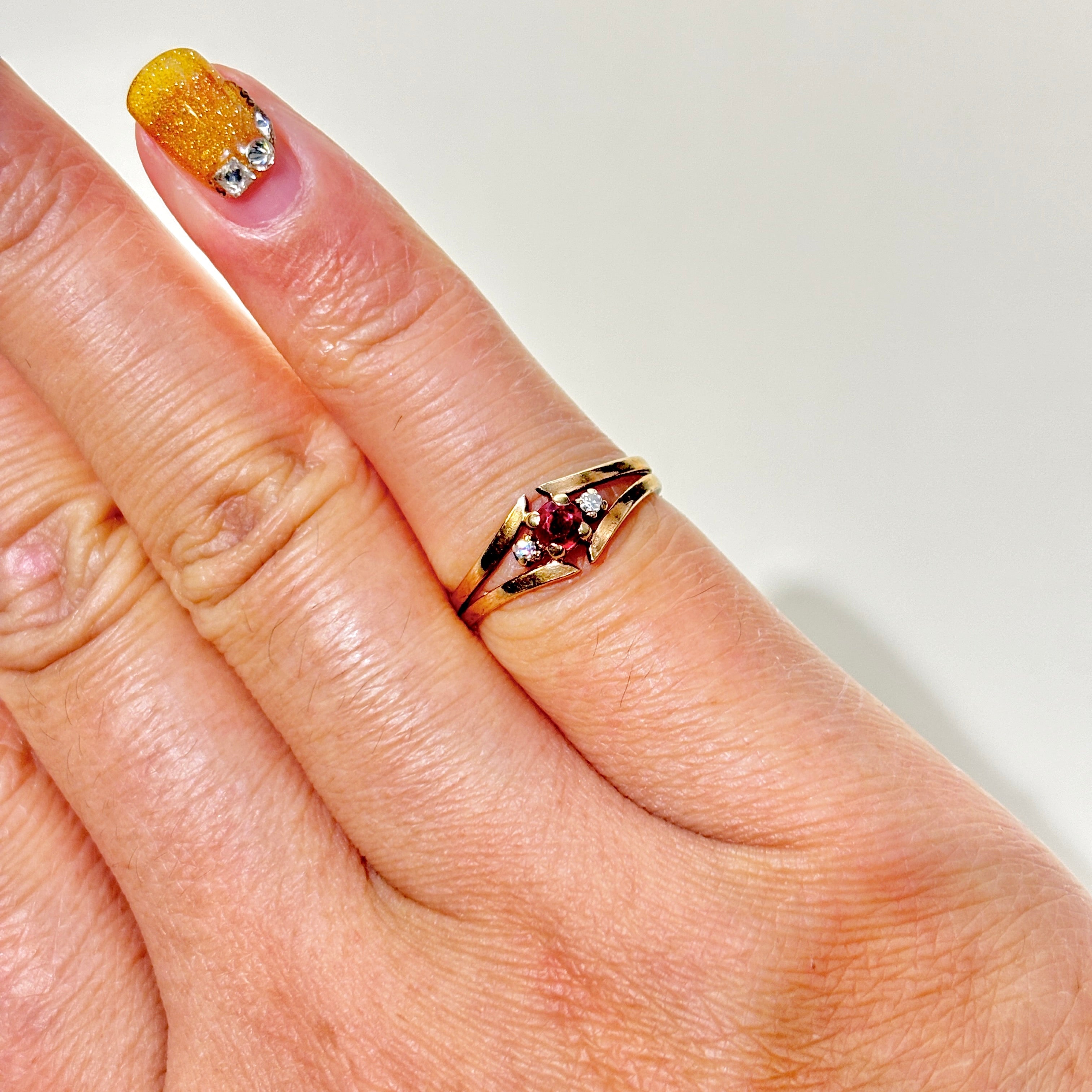 10K Yellow Gold Ruby & Diamond Ring | 0.18ct, 0.03ctw | SZ 2 |