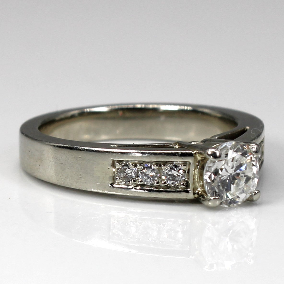 Solitaire with Accents Diamond Ring | 0.64ctw | SZ 5.5 |