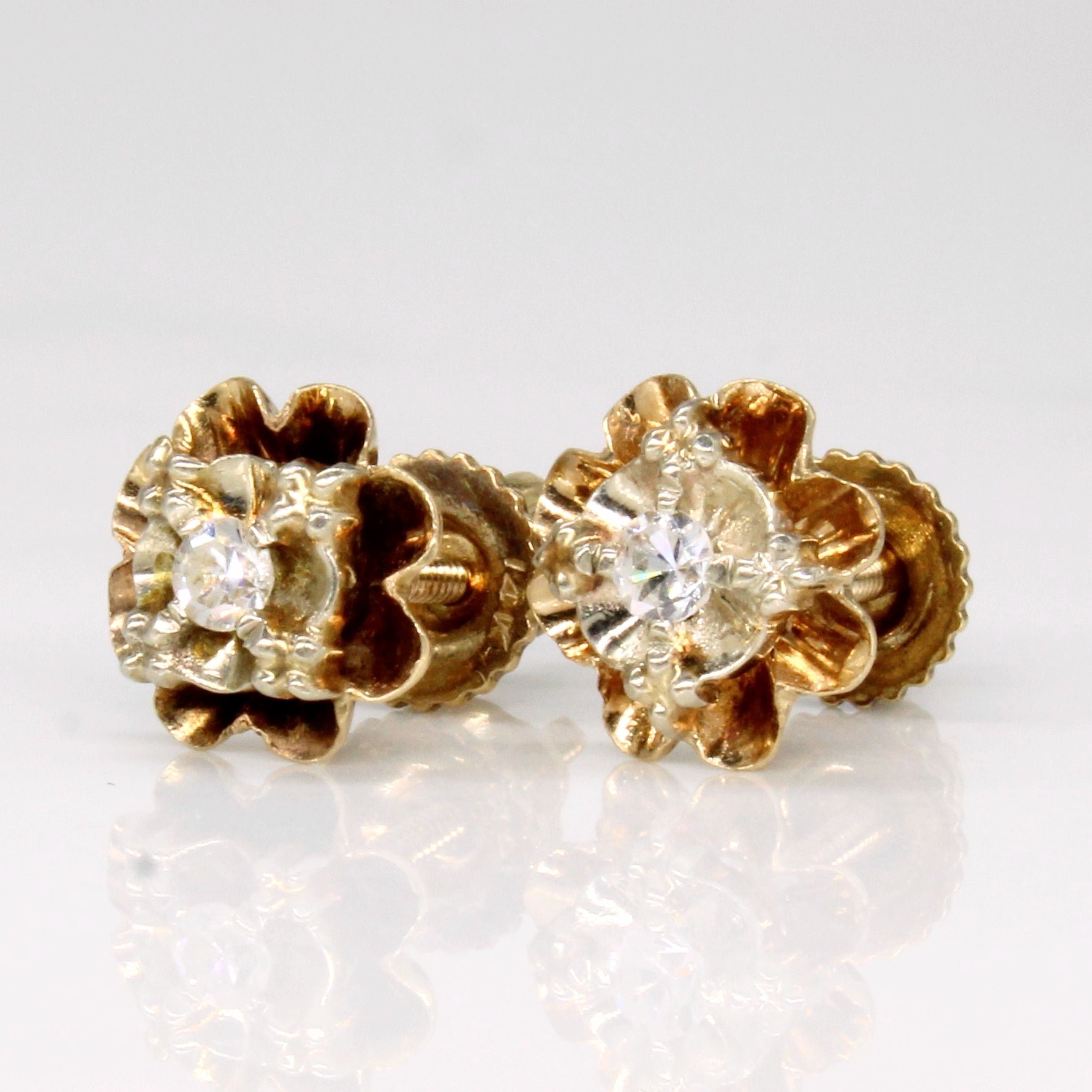 Diamond Flower 14k Earrings | 0.10ctw |
