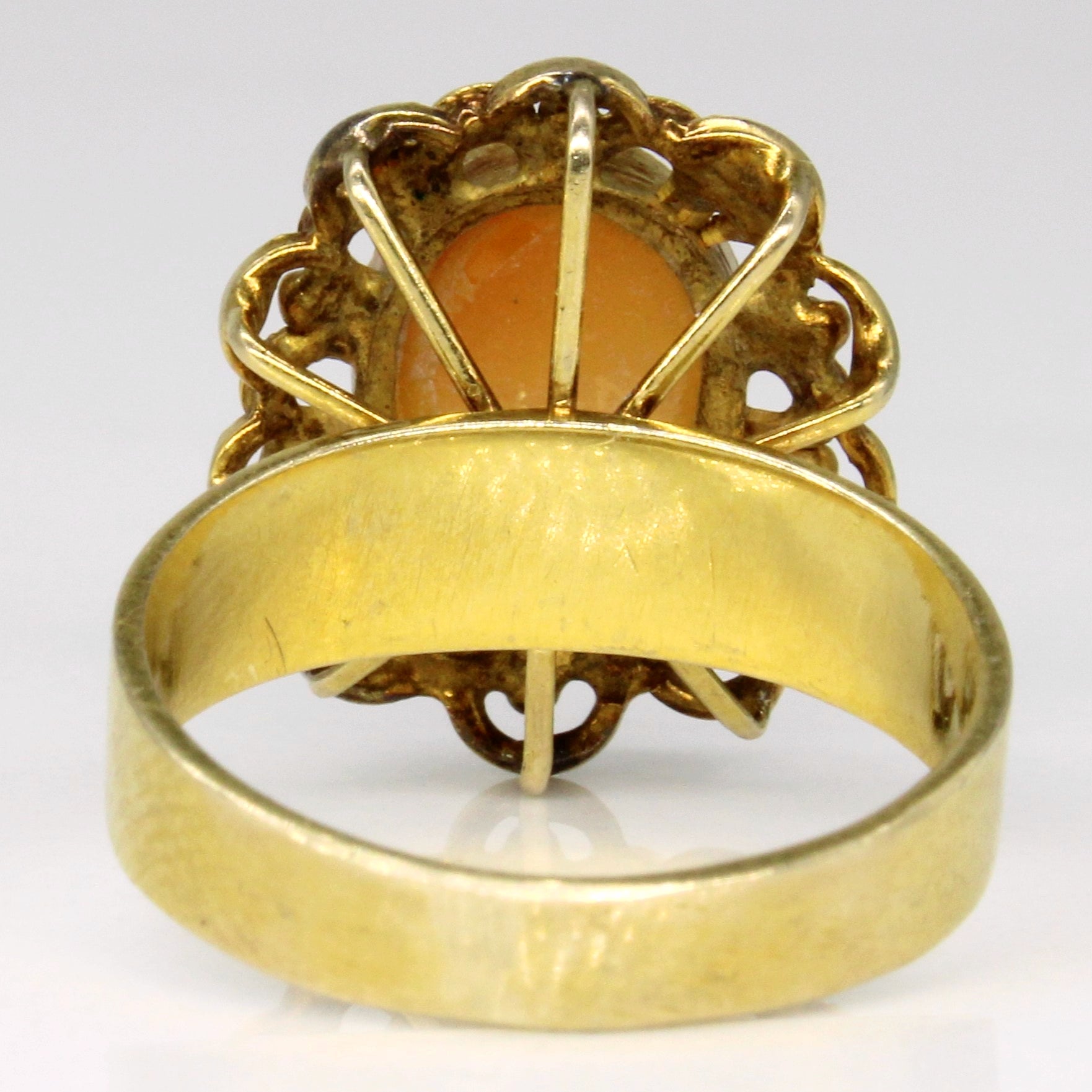 Seashell Cameo Cocktail Ring | 2.00ct | SZ 5.5 |