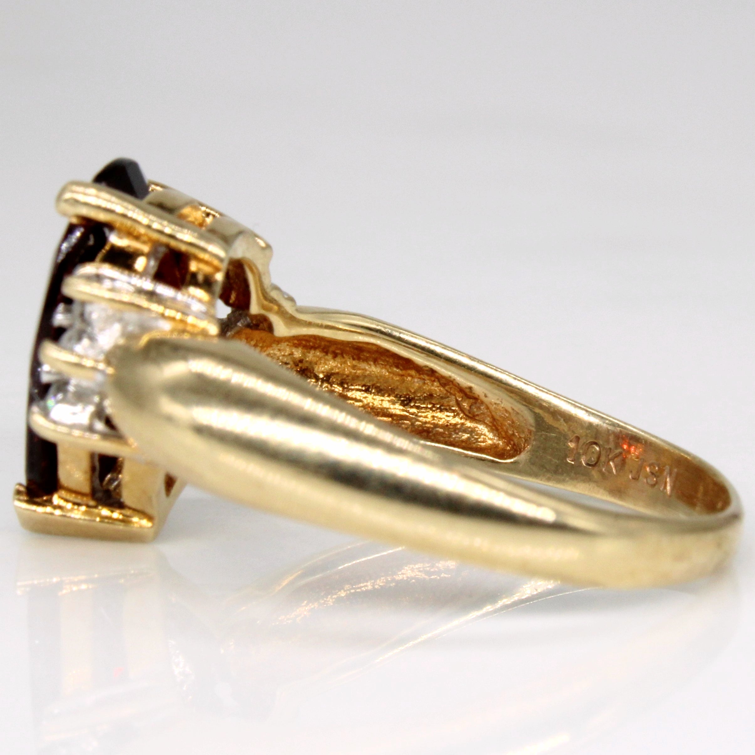 Garnet & Diamond Cocktail Ring | 2.85ct, 0.06ctw | SZ 7.25 |