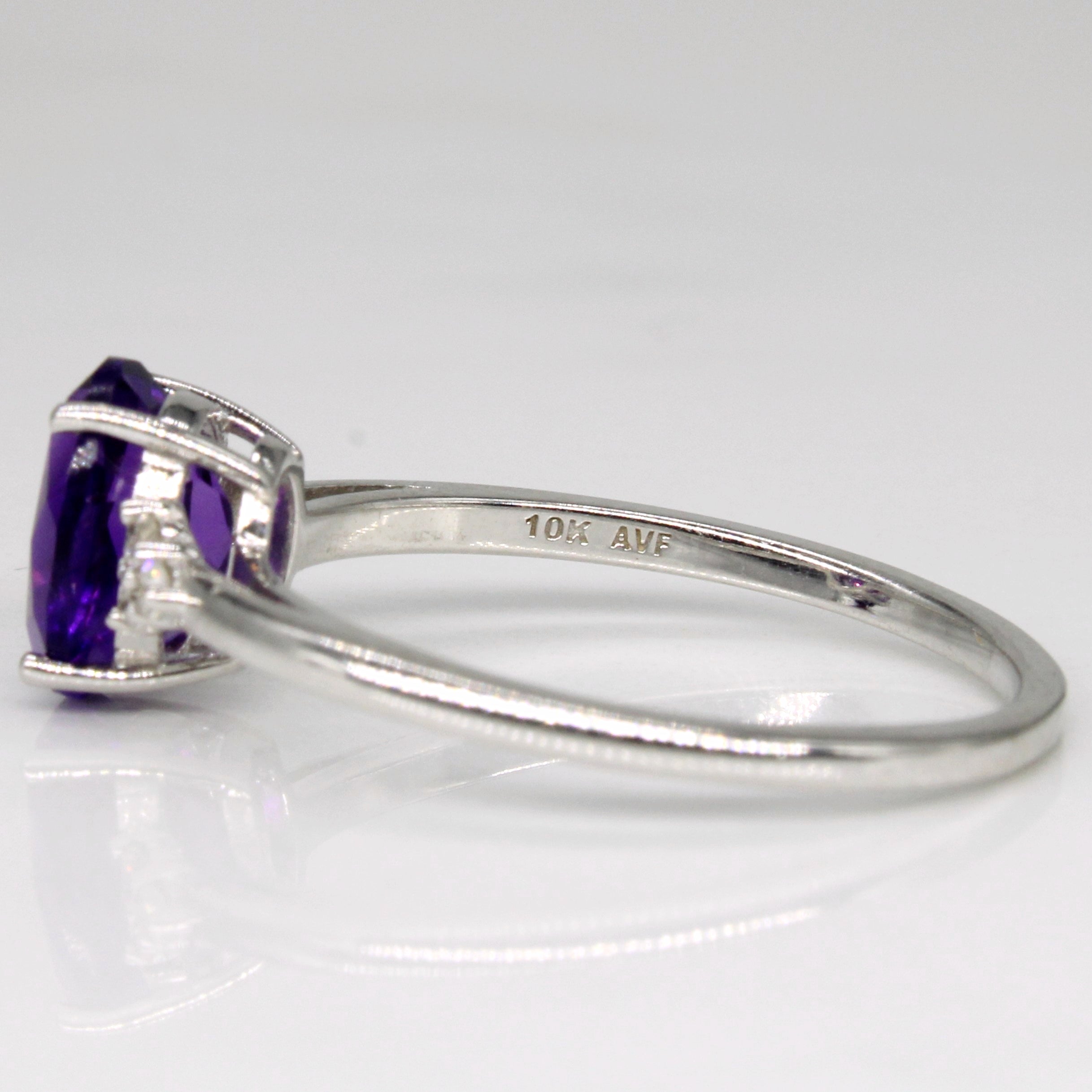 Bague en améthyste et diamants | 1,10 ct, 0,04 ct au total | Taille 6,75 |