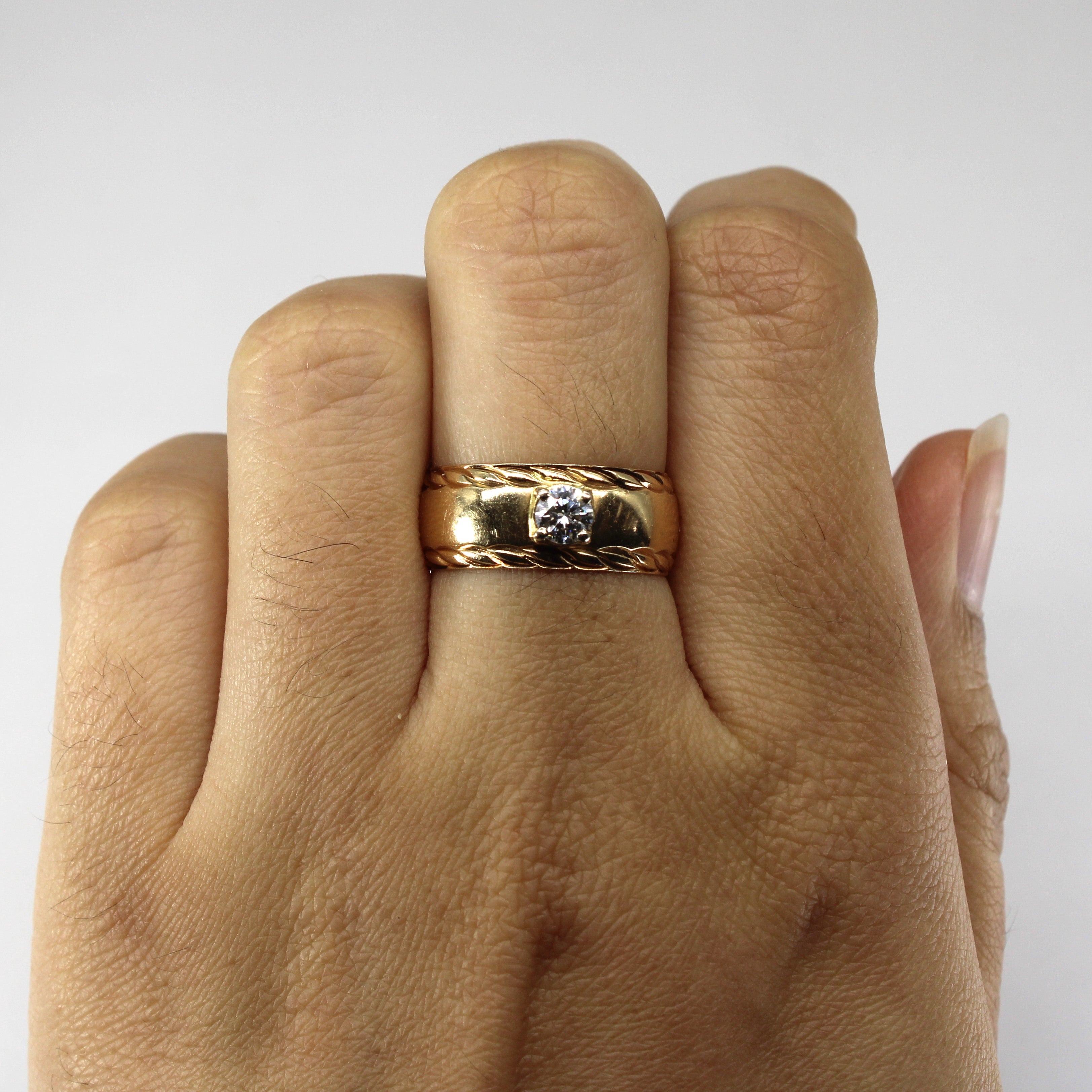 Solitaire Diamond Gold Band | 0.26ct | SZ 7 |