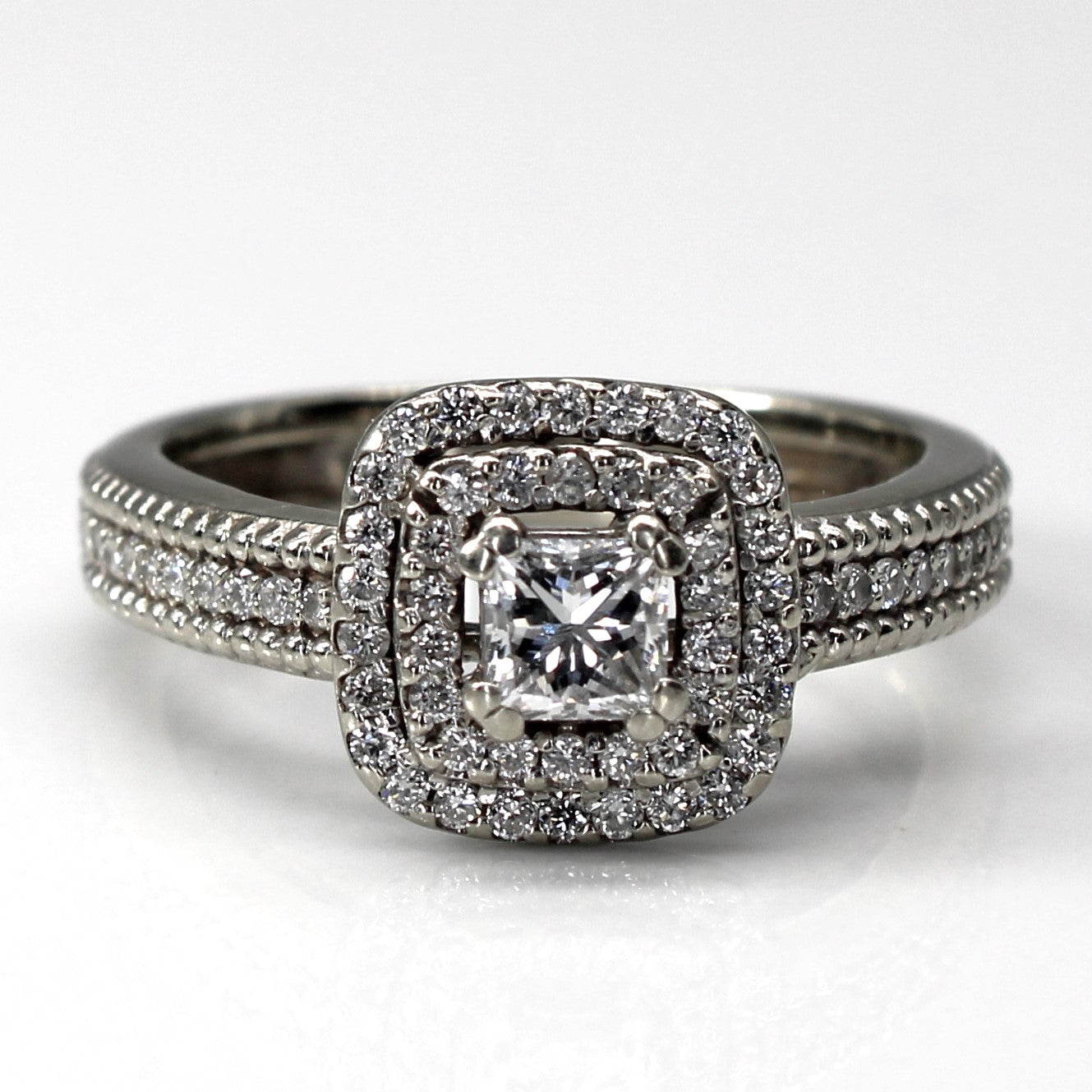 Halo Diamond Engagement Ring | 0.79ctw | SZ 5.75 |