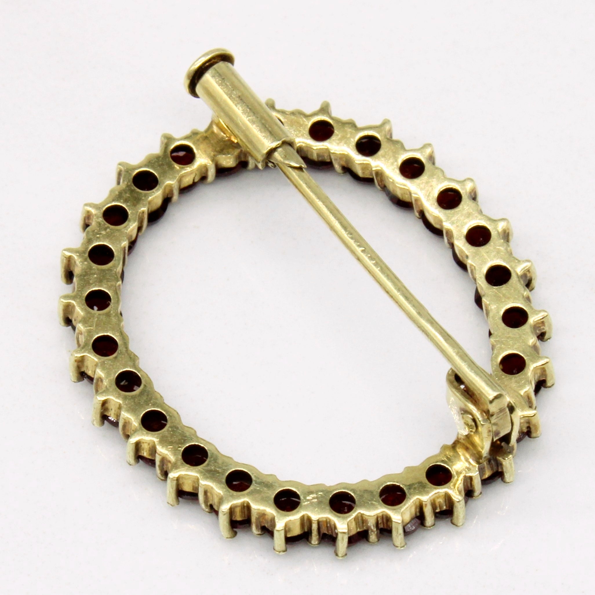 Garnet Brooch | 0.80ctw |