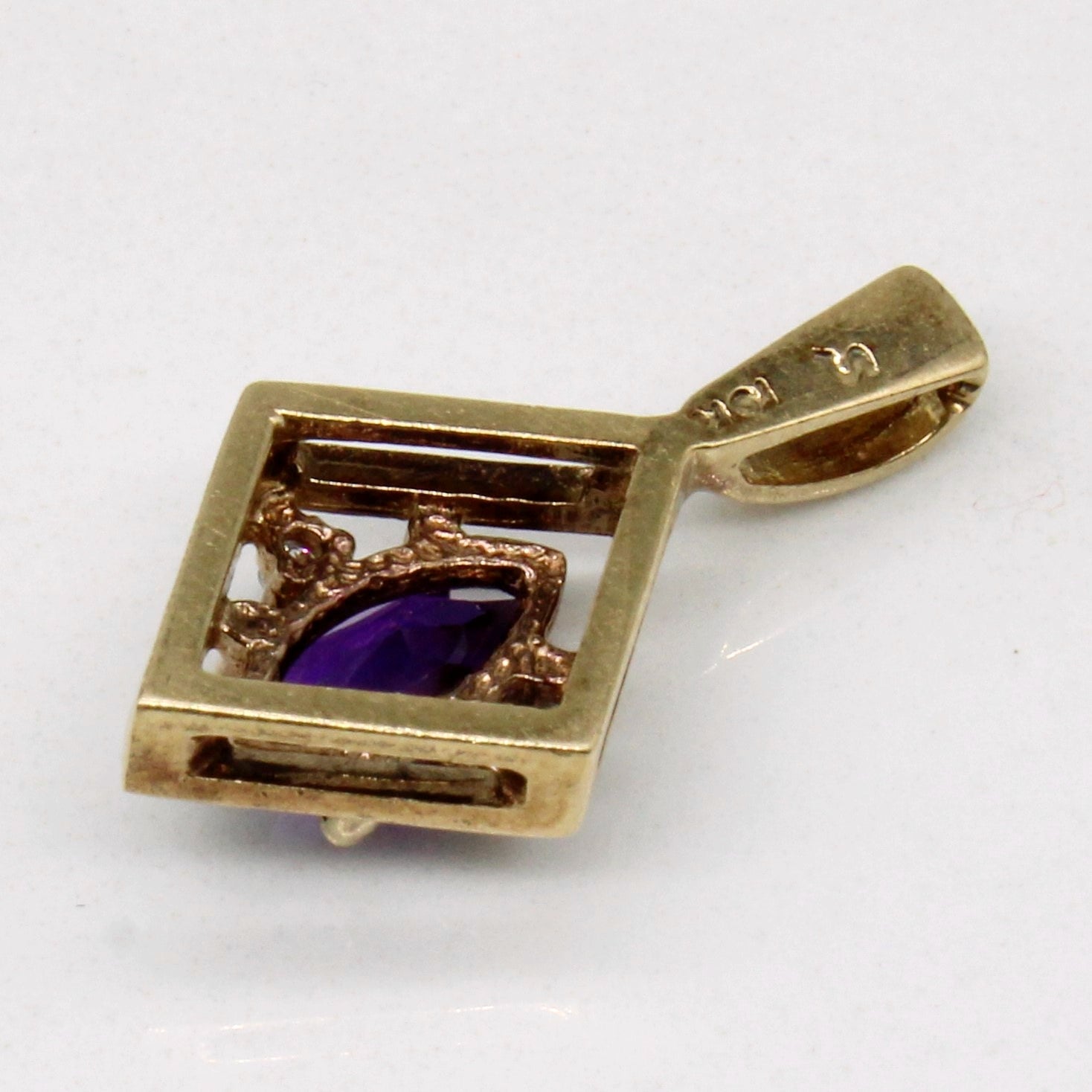 Amethyst & Diamond Pendant | 0.40ct, 0.01ctw |