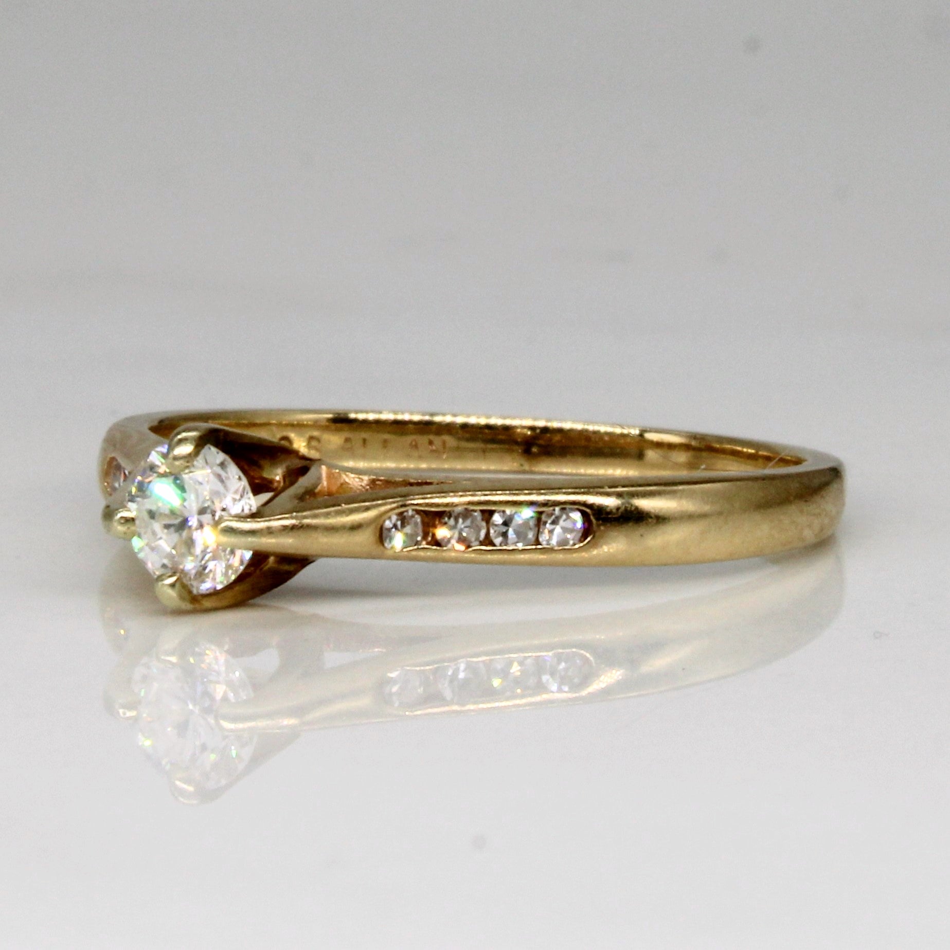 High Set Diamond Ring | 0.27ctw | SZ 7.75 |