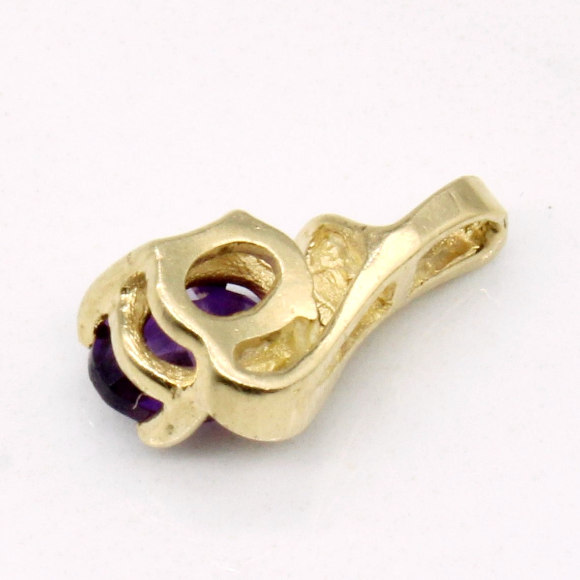 Amethyst & Diamond Pendant | 0.40ct, 0.01ct |