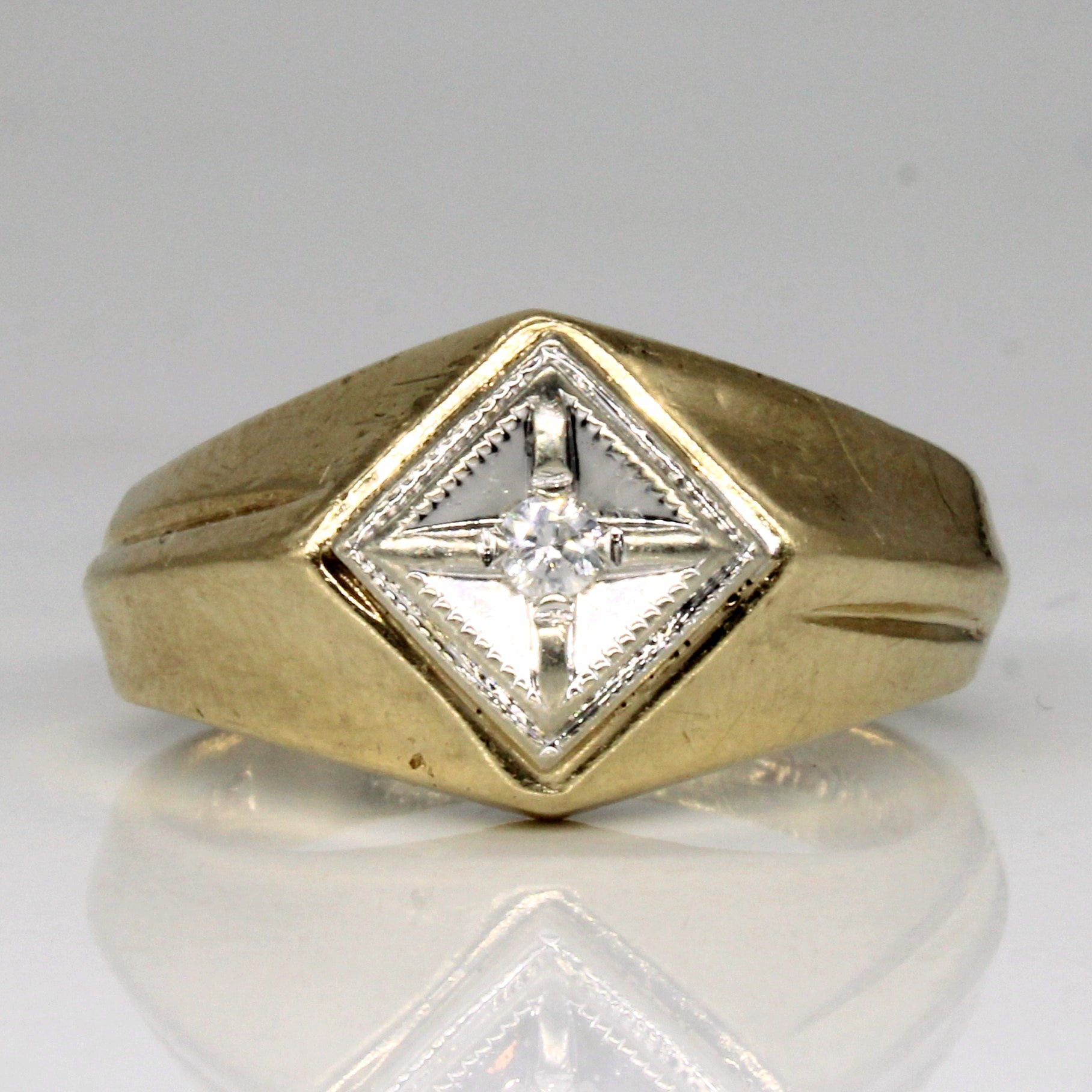 Diamond Ring | 0.04ct | SZ 7.5 |