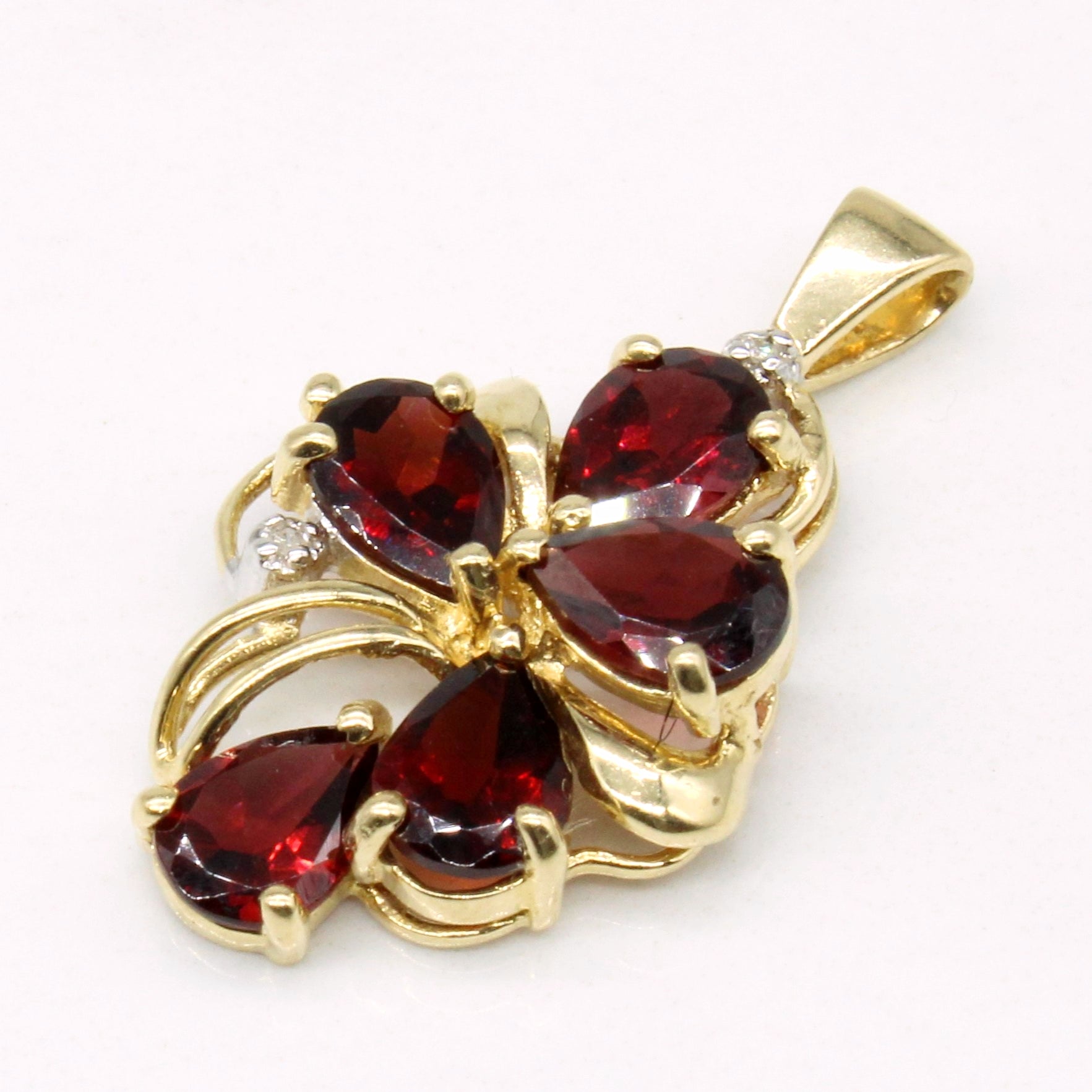 Garnet & Diamond Pendant | 3.75ctw, 0.01ctw |