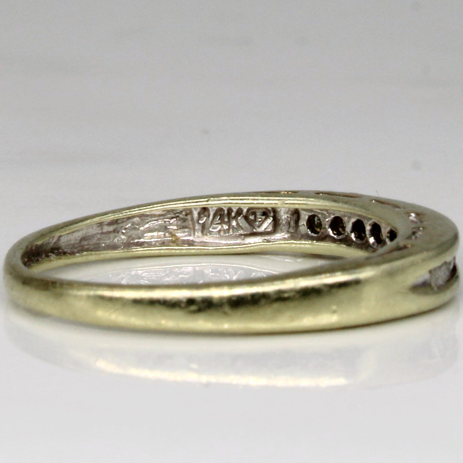 Channel Set Diamond Ring | 0.11ctw | SZ 5 |