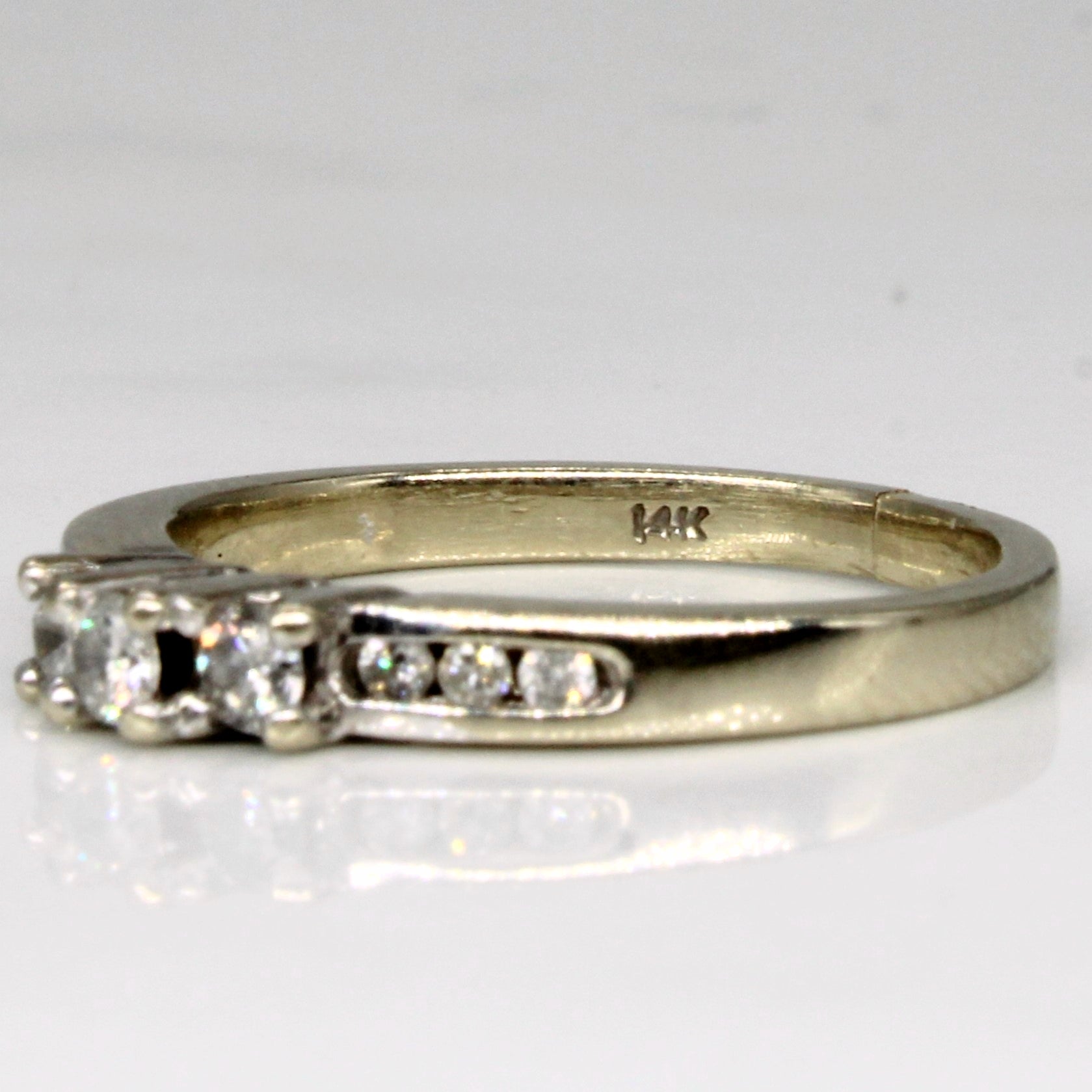 Channel Set Diamond Ring | 0.21ctw | SZ 5.25 |