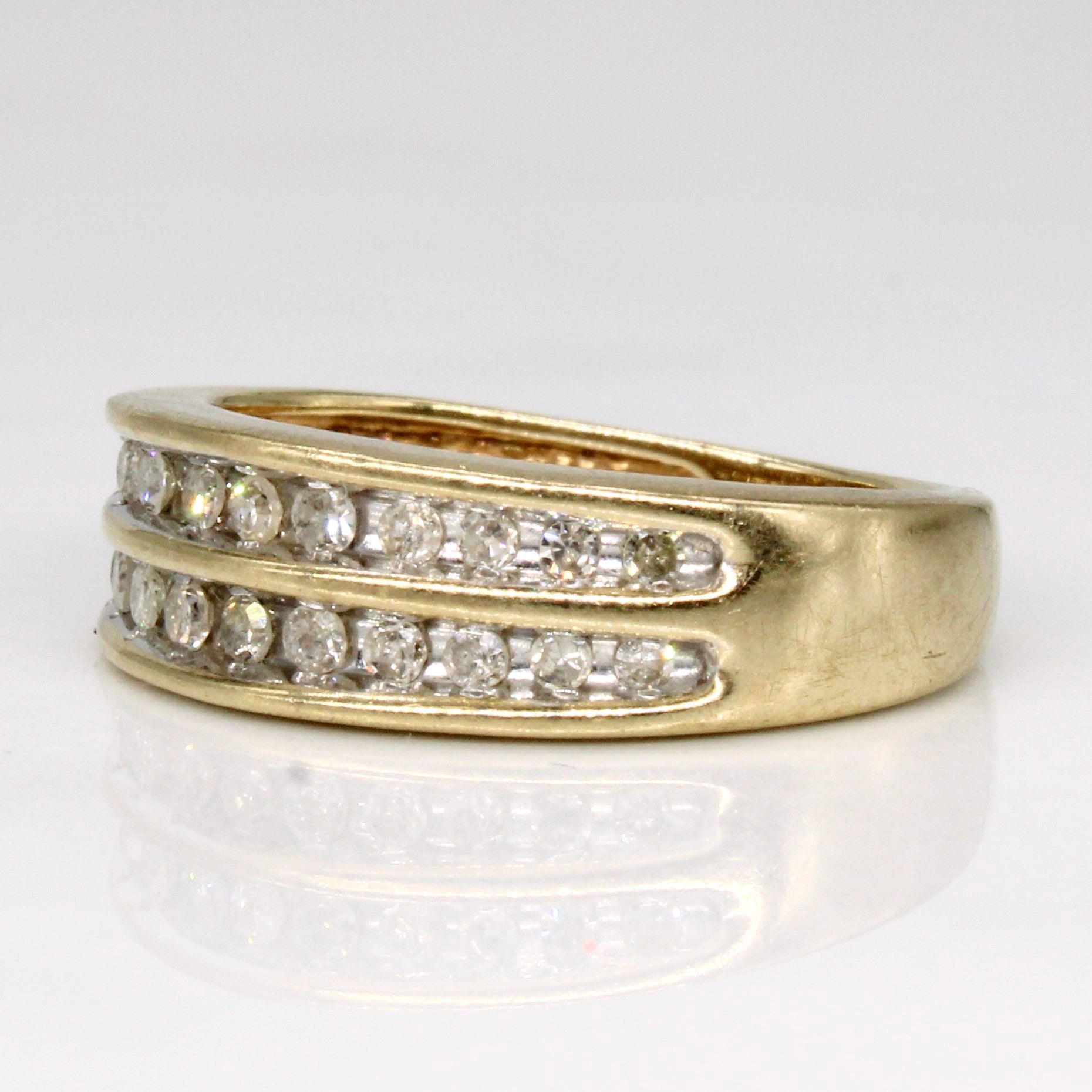 Bague sertie de diamants en canal | 0,20 ct | Taille 4,25 |