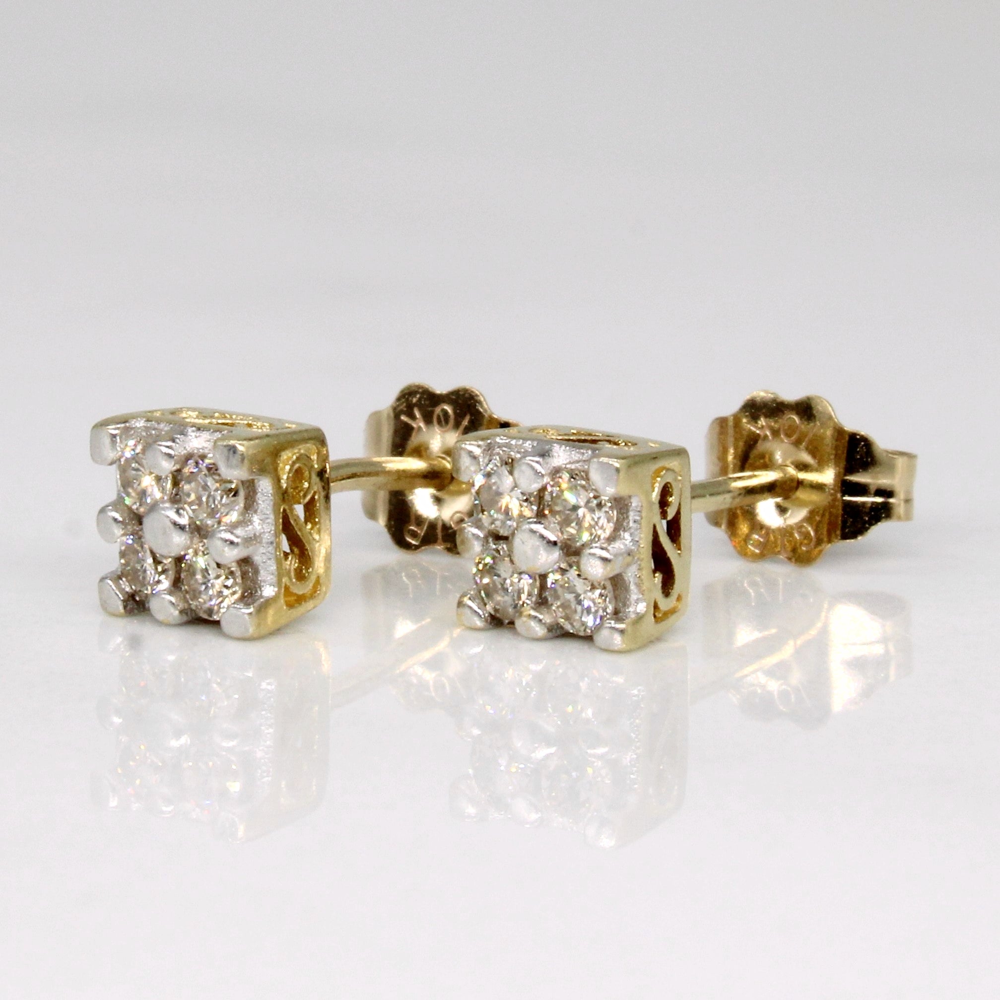 Boucles d'oreilles serties de diamants | 0,12 ct |