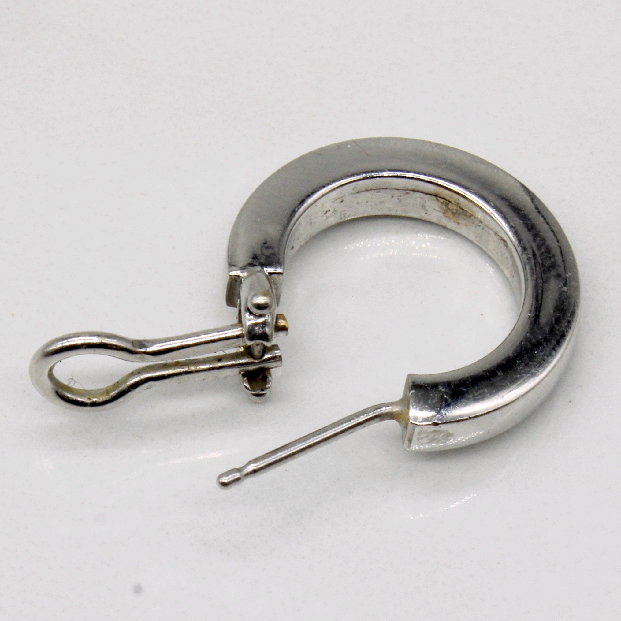 14k White Gold Hoop Earrings