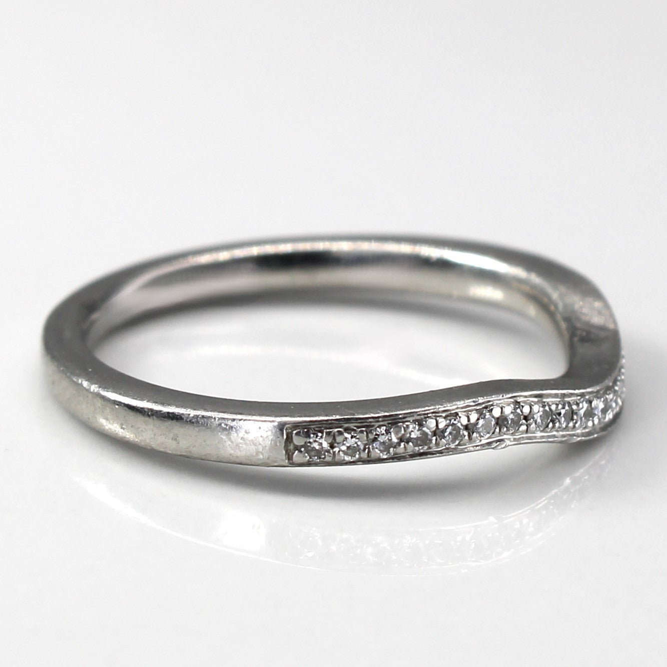 Diamond Contour Wedding Band in Platinum | 0.12ctw | SZ 5.25 |