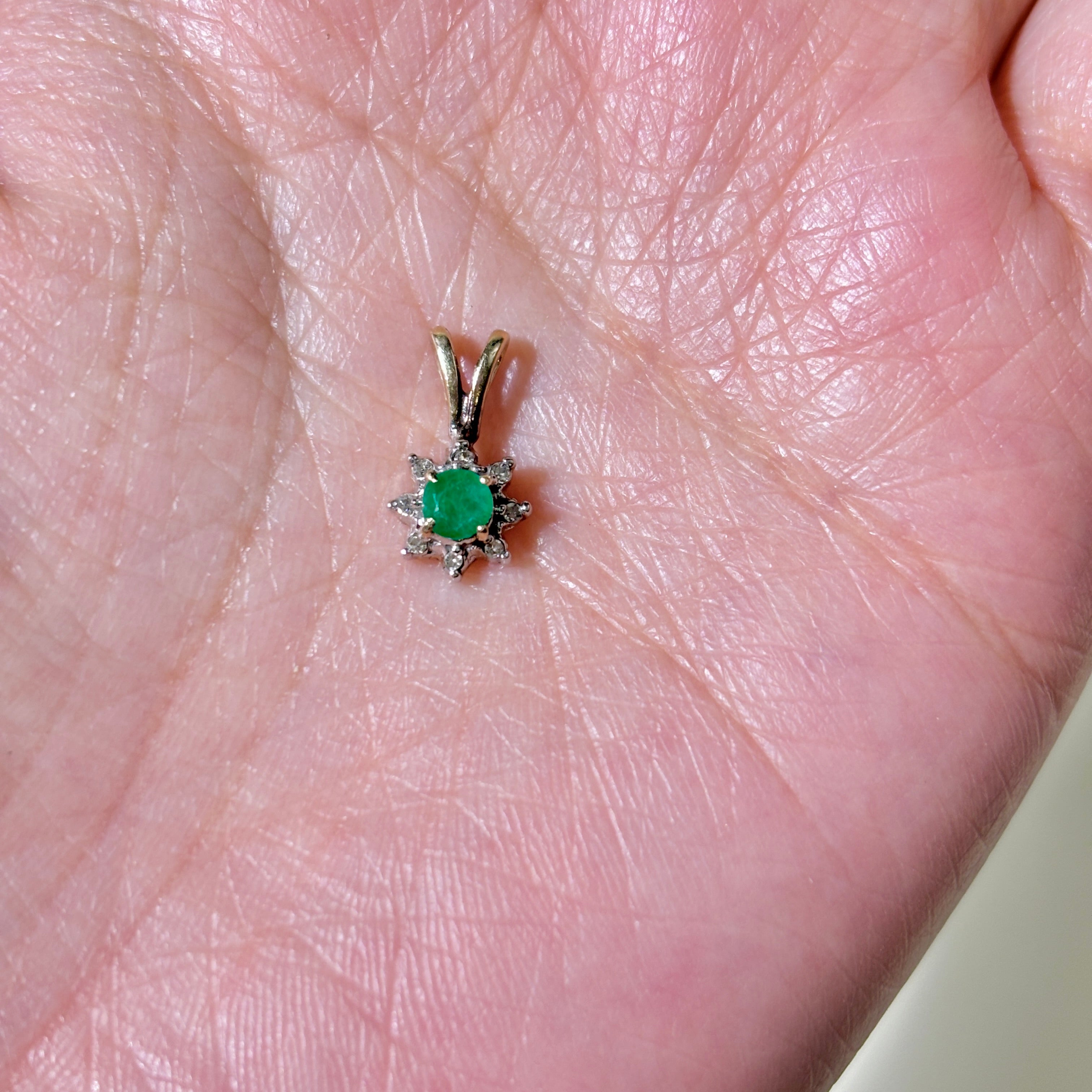 10K Yellow Gold Emerald & Diamond Pendant | 0.12ct, 0.04ctw |