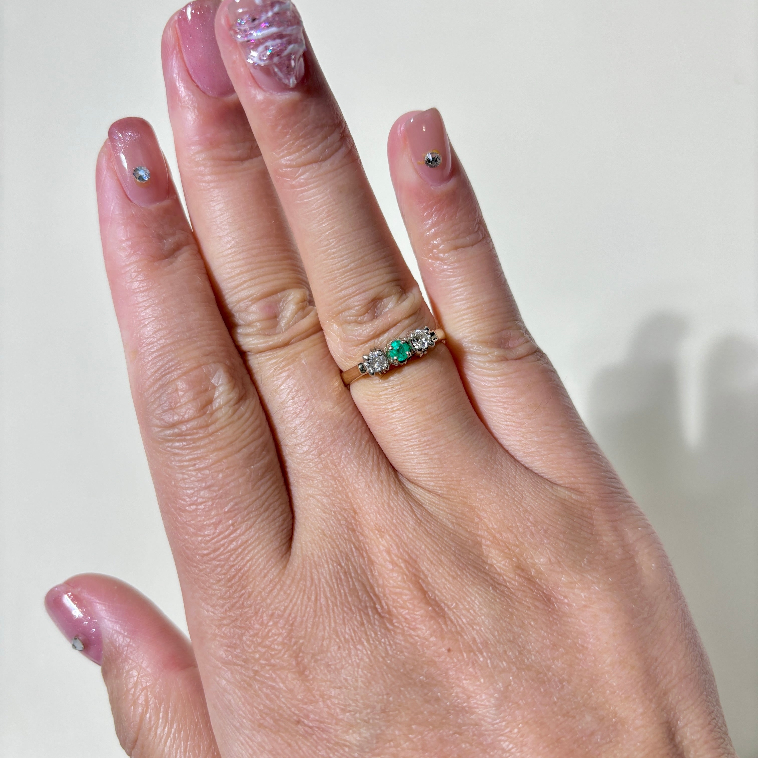 14K Yellow Gold Emerald & Diamond Ring | 0.10ct, 0.18ctw | SZ 6 |