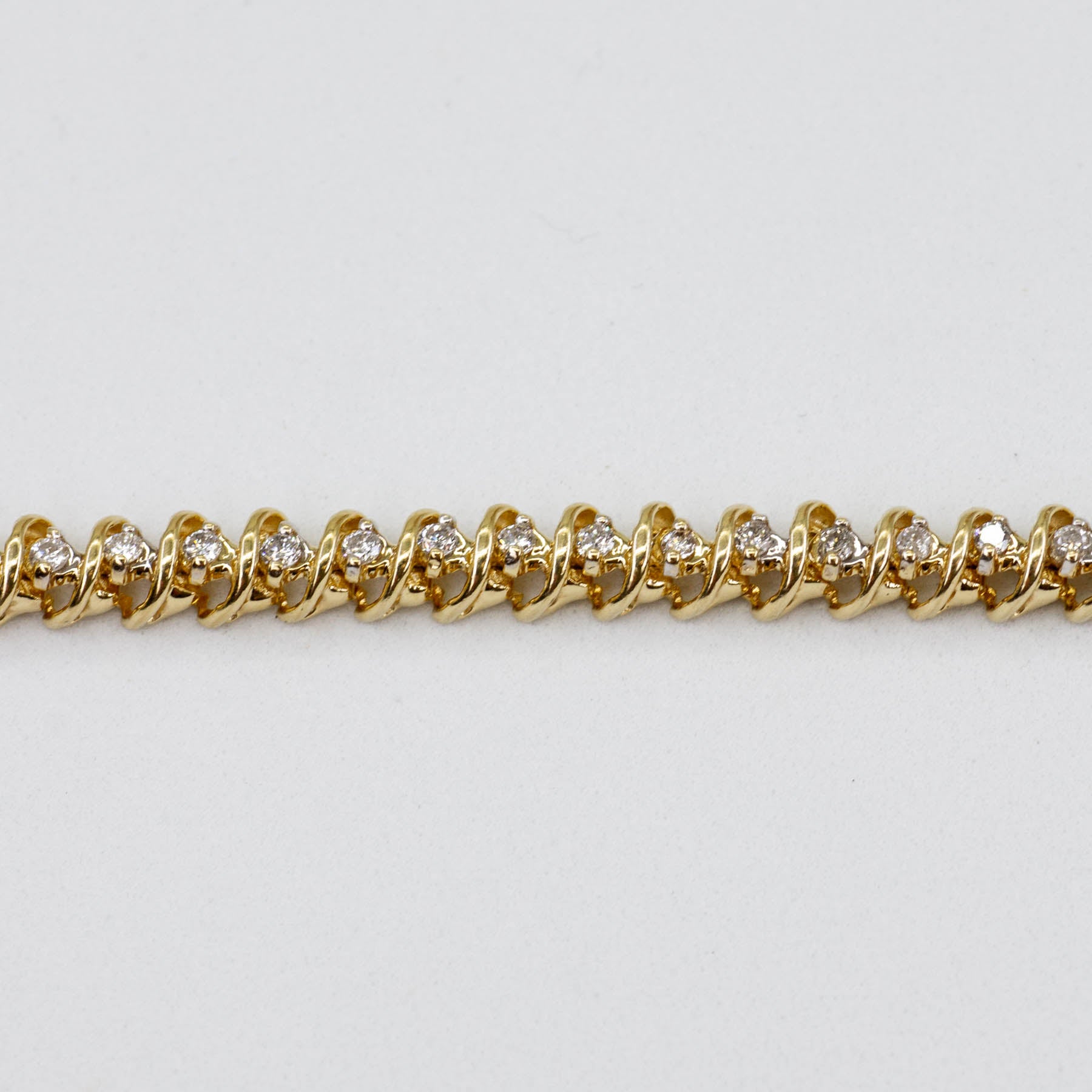 Bracelet de tennis en diamants | 0,83 ct | 17,8 cm |